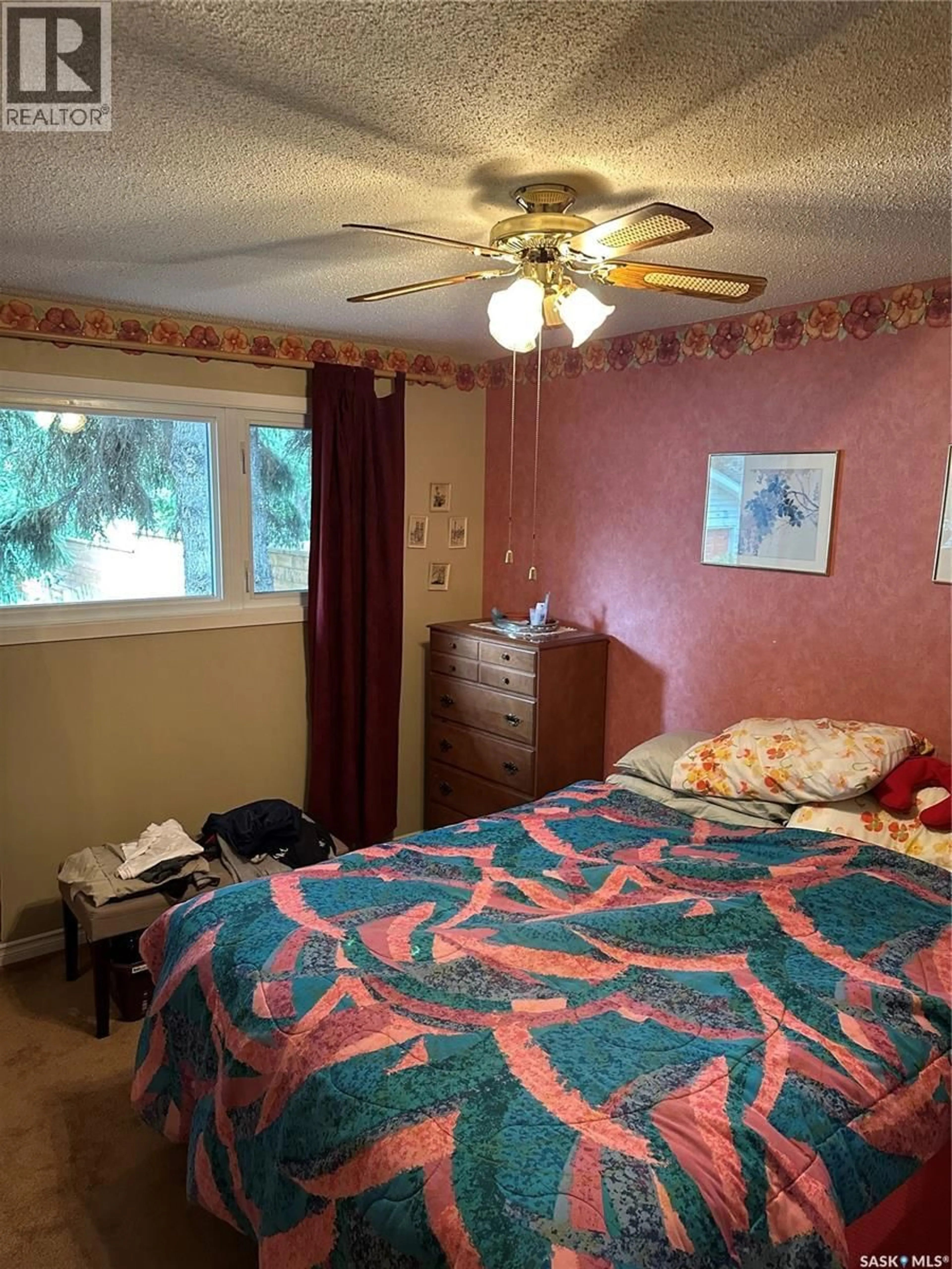 A pic of a room for 1806 EASTHILL, Saskatoon Saskatchewan S7J3C1