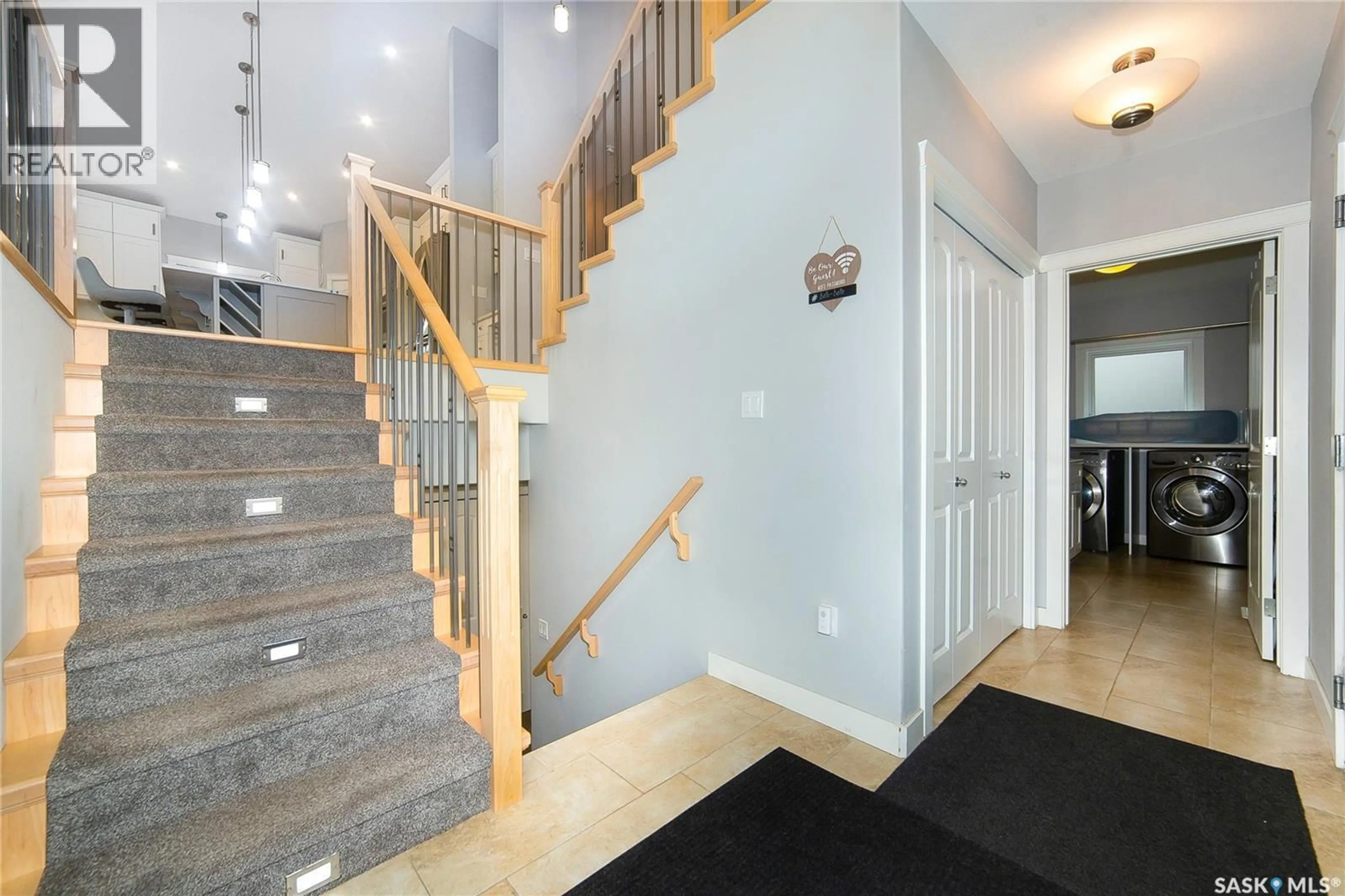 Stairs for 334 GILLIES CRESCENT, Saskatoon Saskatchewan S7V0J9