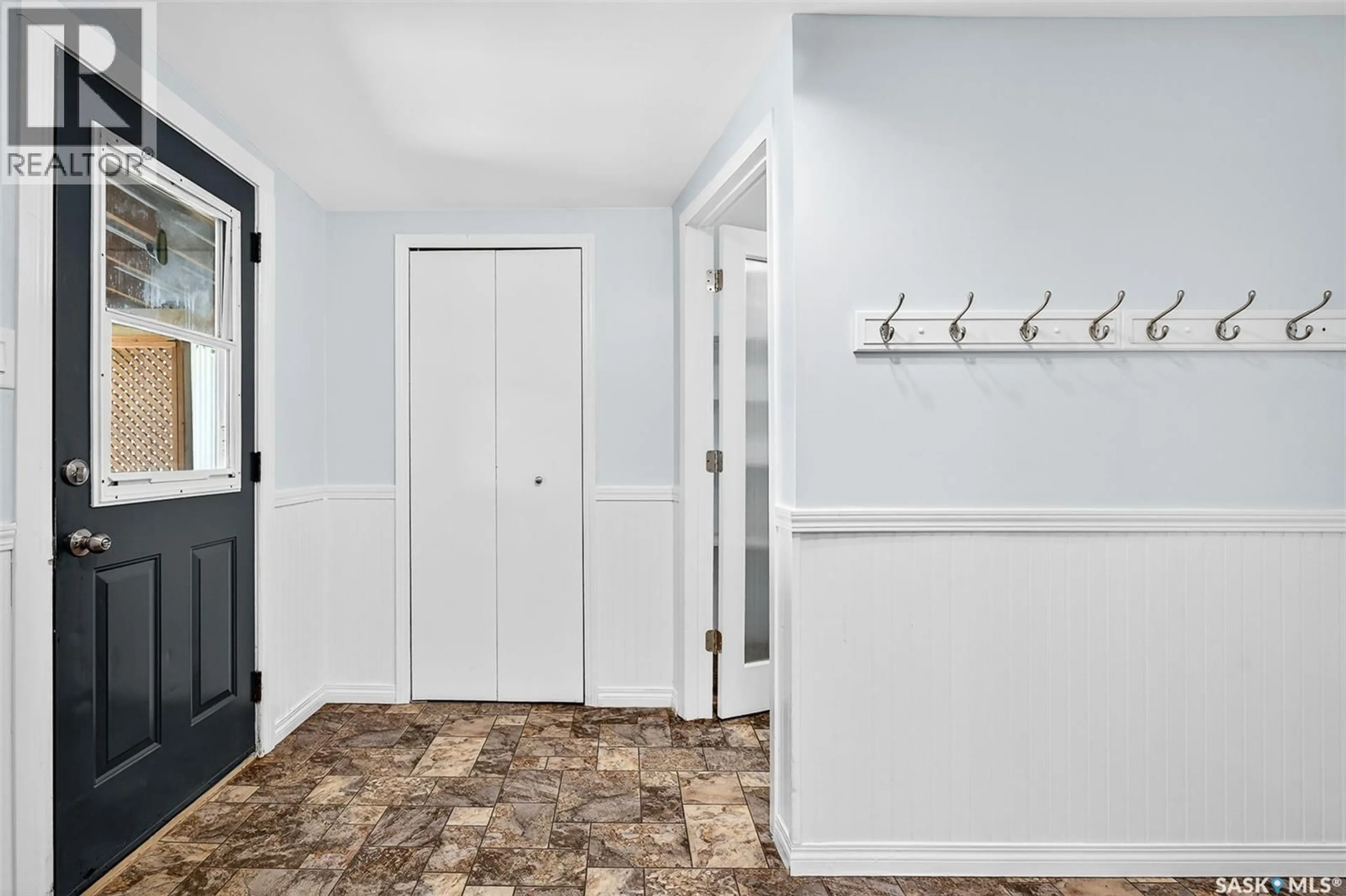 Indoor entryway for 95 LARCH STREET, Caronport Saskatchewan S0H0S0