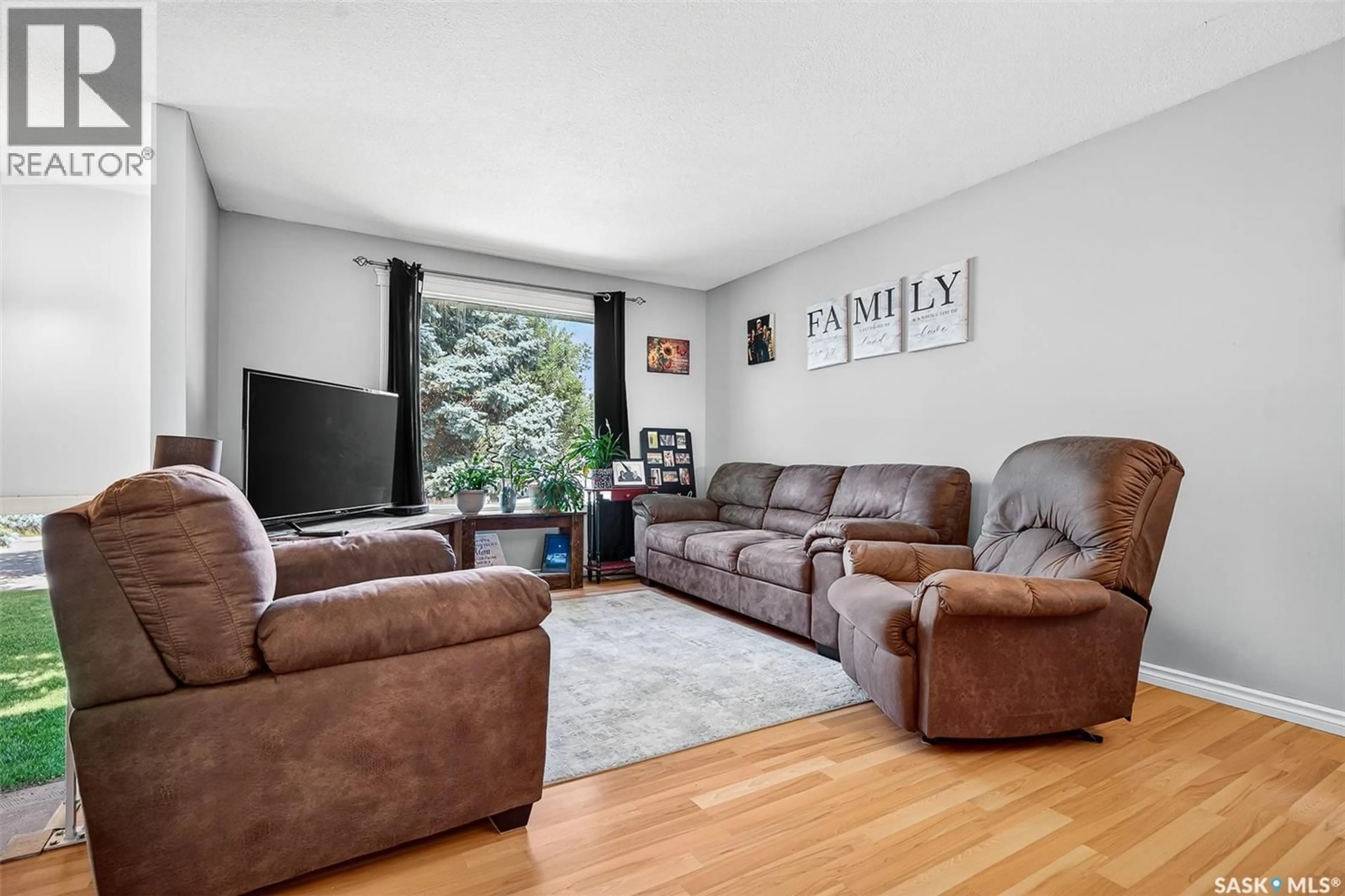 Living room with furniture, unknown for 1231 SPADINA STREET, Moose Jaw Saskatchewan S6H7G5