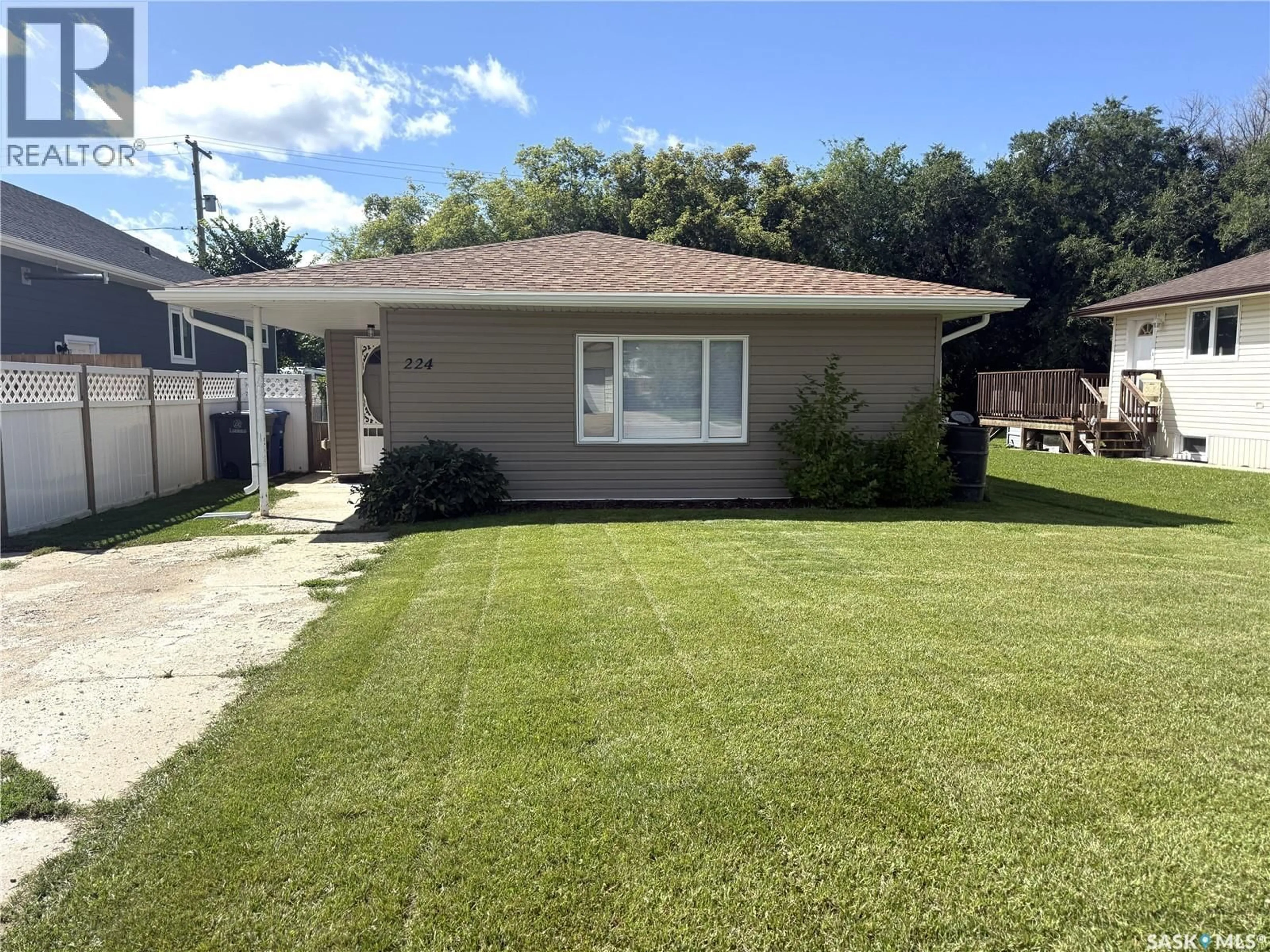 Unknown for 224 THOMSON STREET, Outlook Saskatchewan S0L2N0