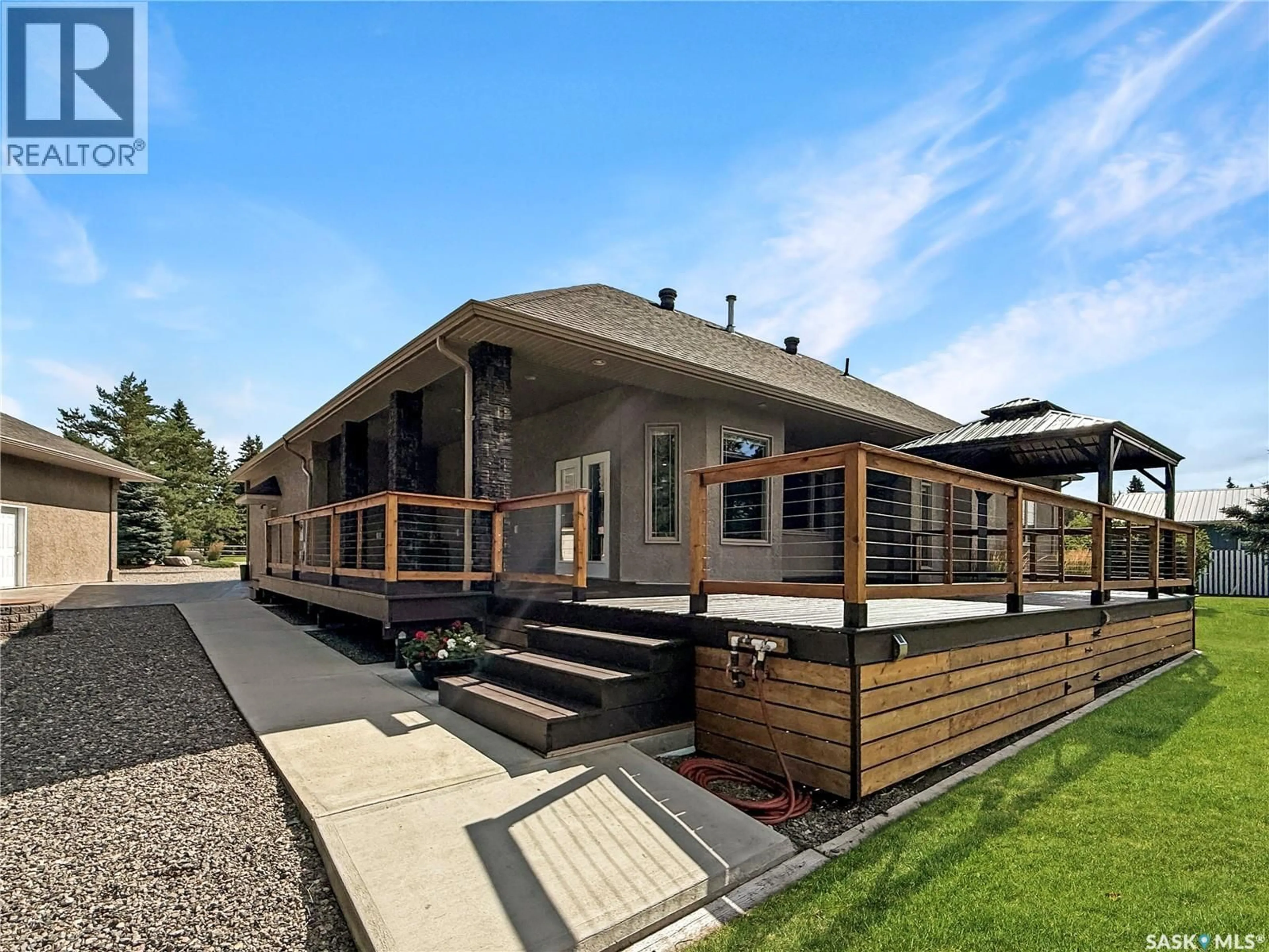 Home with vinyl exterior material, building for 3 KAREN PLACE, Candle Lake Saskatchewan S0J3E0