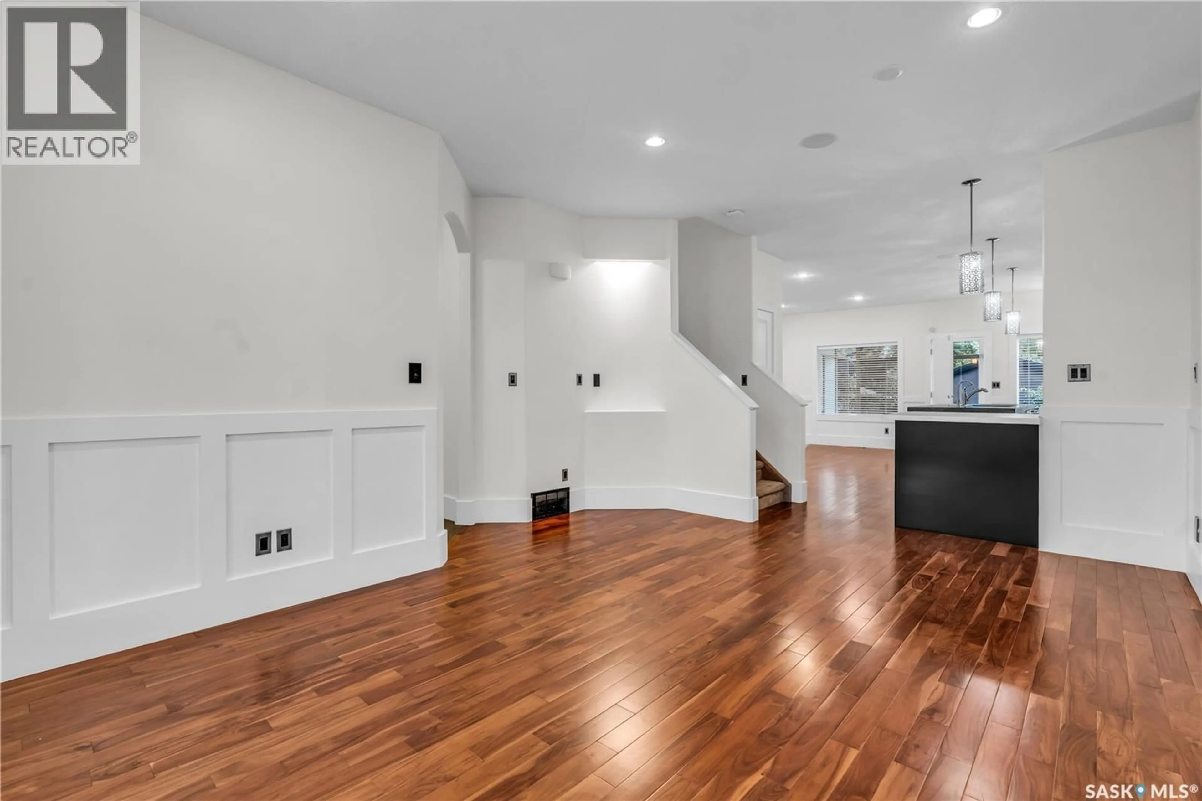 Unknown for 636 7TH STREET, Saskatoon Saskatchewan S7H0X9