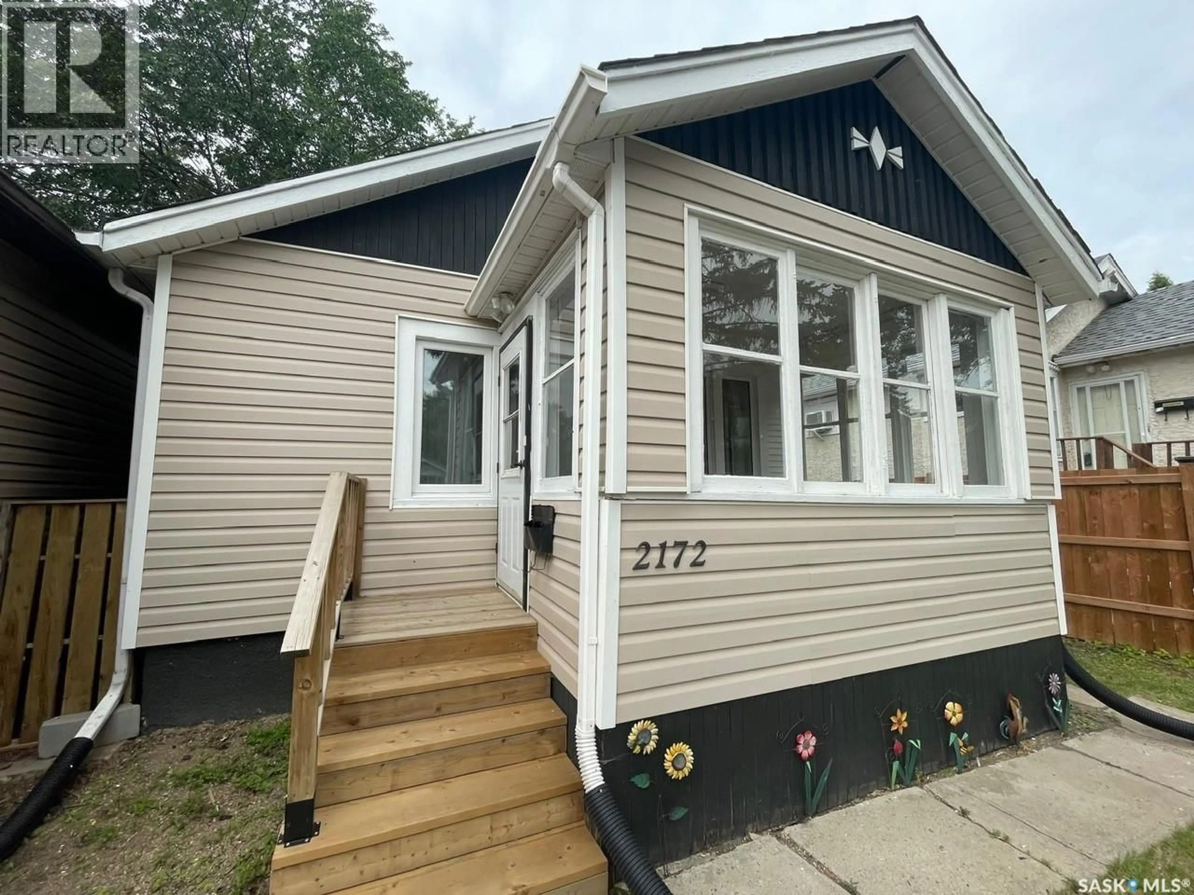 Home with vinyl exterior material, street for 2172 WALLACE STREET, Regina Saskatchewan S4N4A5