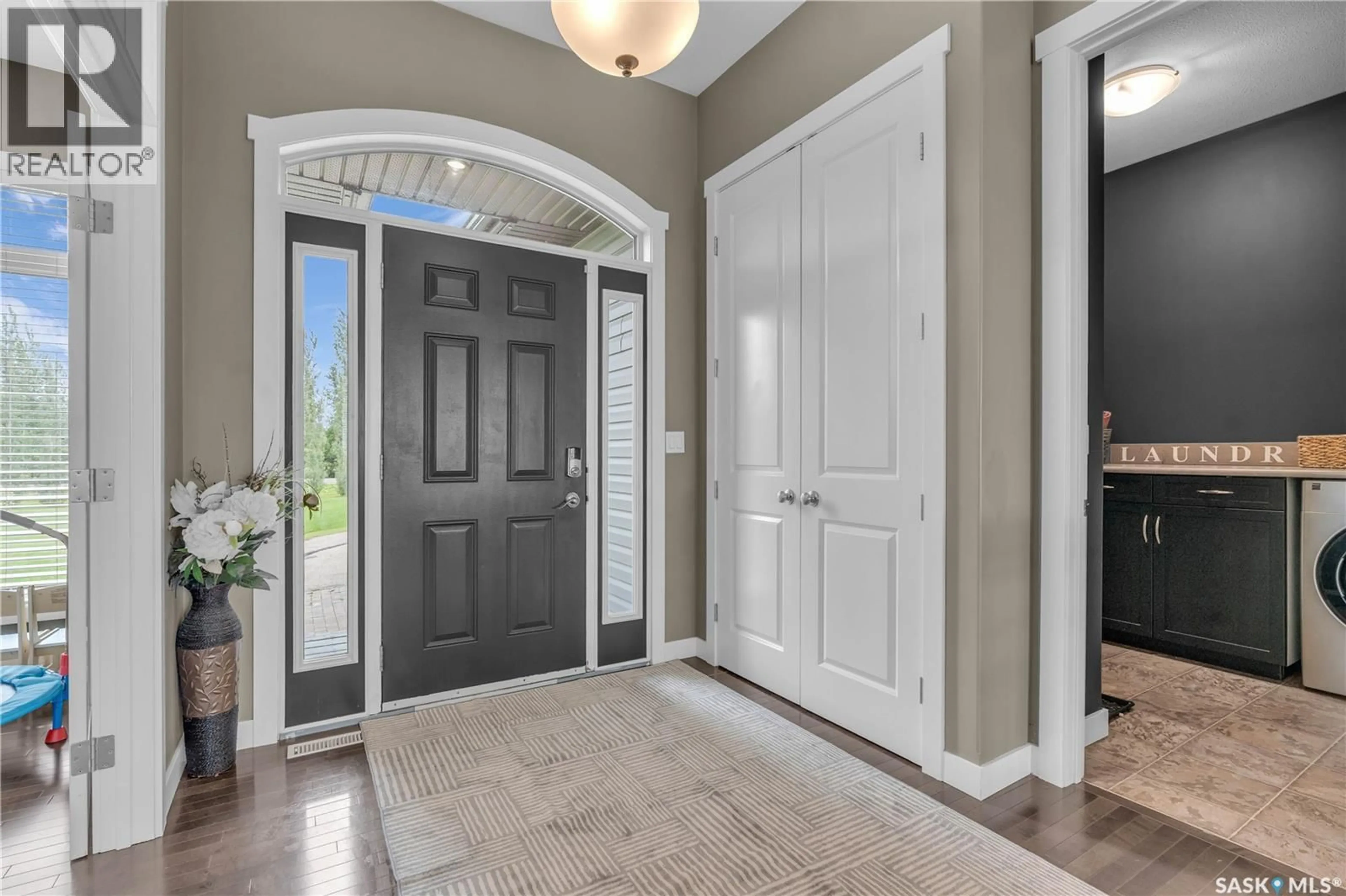 Indoor entryway for 9 KRAHN LANE, Rosthern Rm No. 403 Saskatchewan S0K1X1