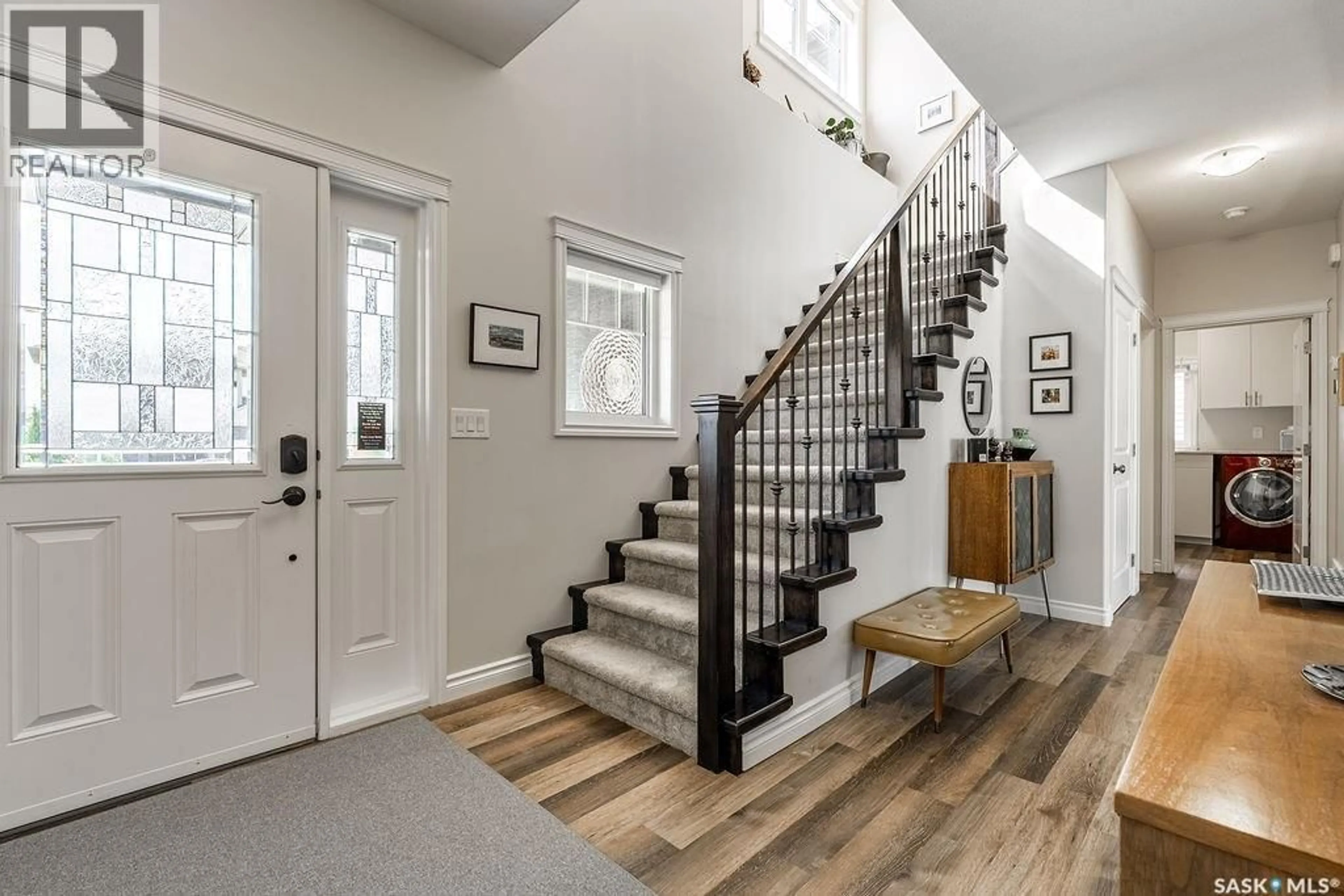 Indoor entryway for 218 FLEMING CRESCENT, Saskatoon Saskatchewan S7W0E7
