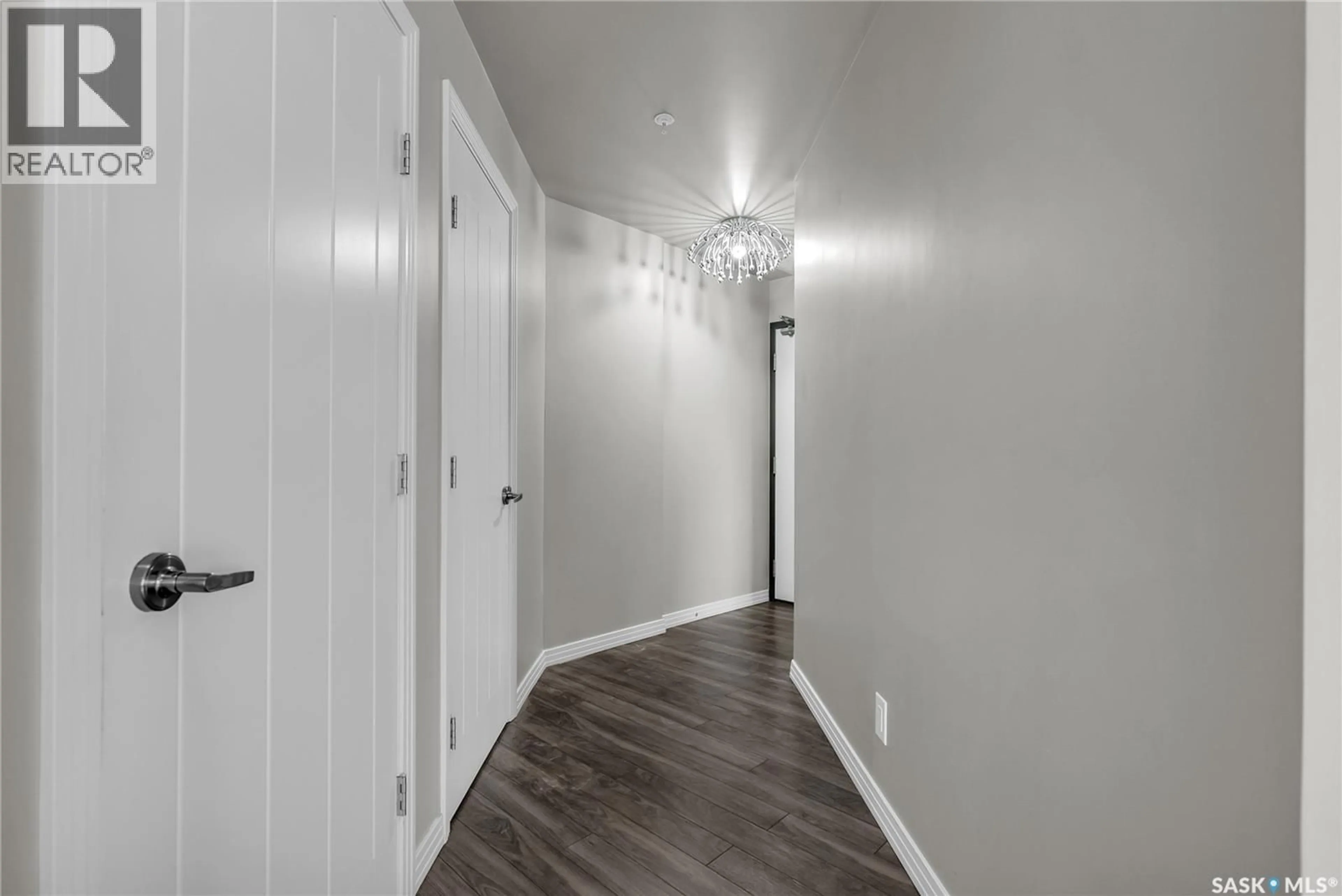 Indoor entryway for 222 235 EVERGREEN SQUARE, Saskatoon Saskatchewan S7W0P9