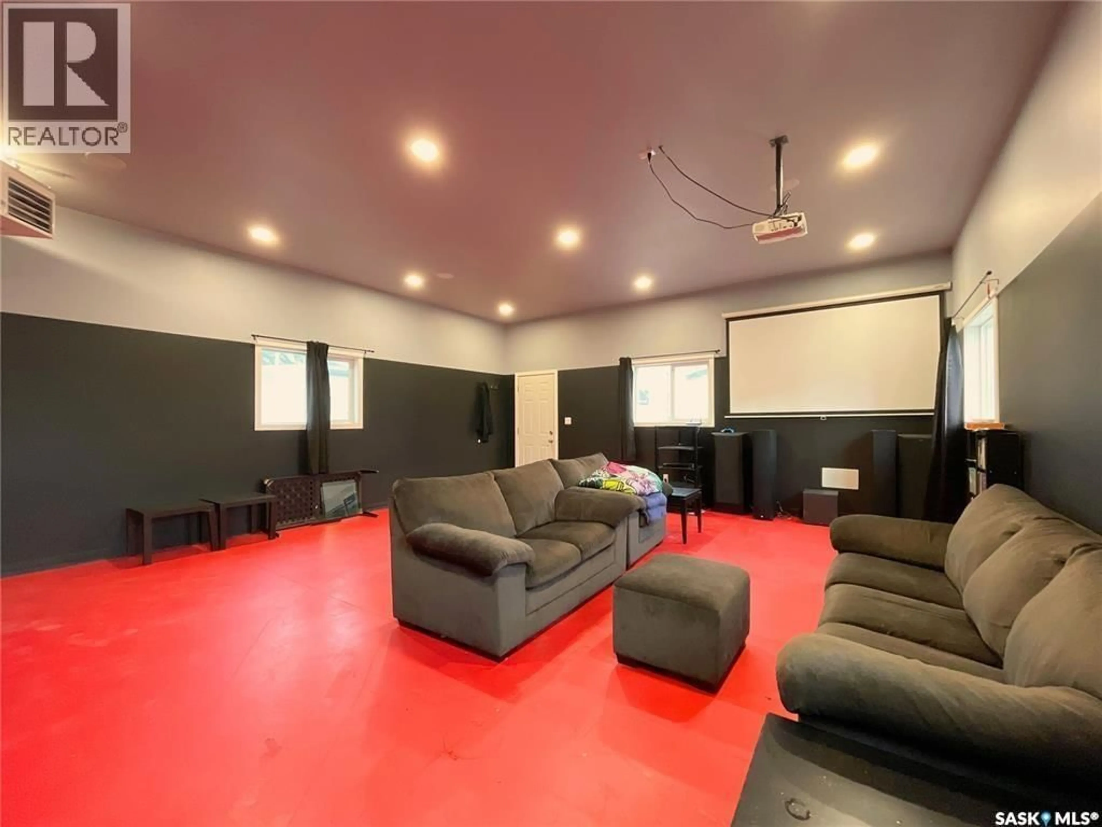 Home theater for 703 5TH STREET, Humboldt Saskatchewan S0K2A0