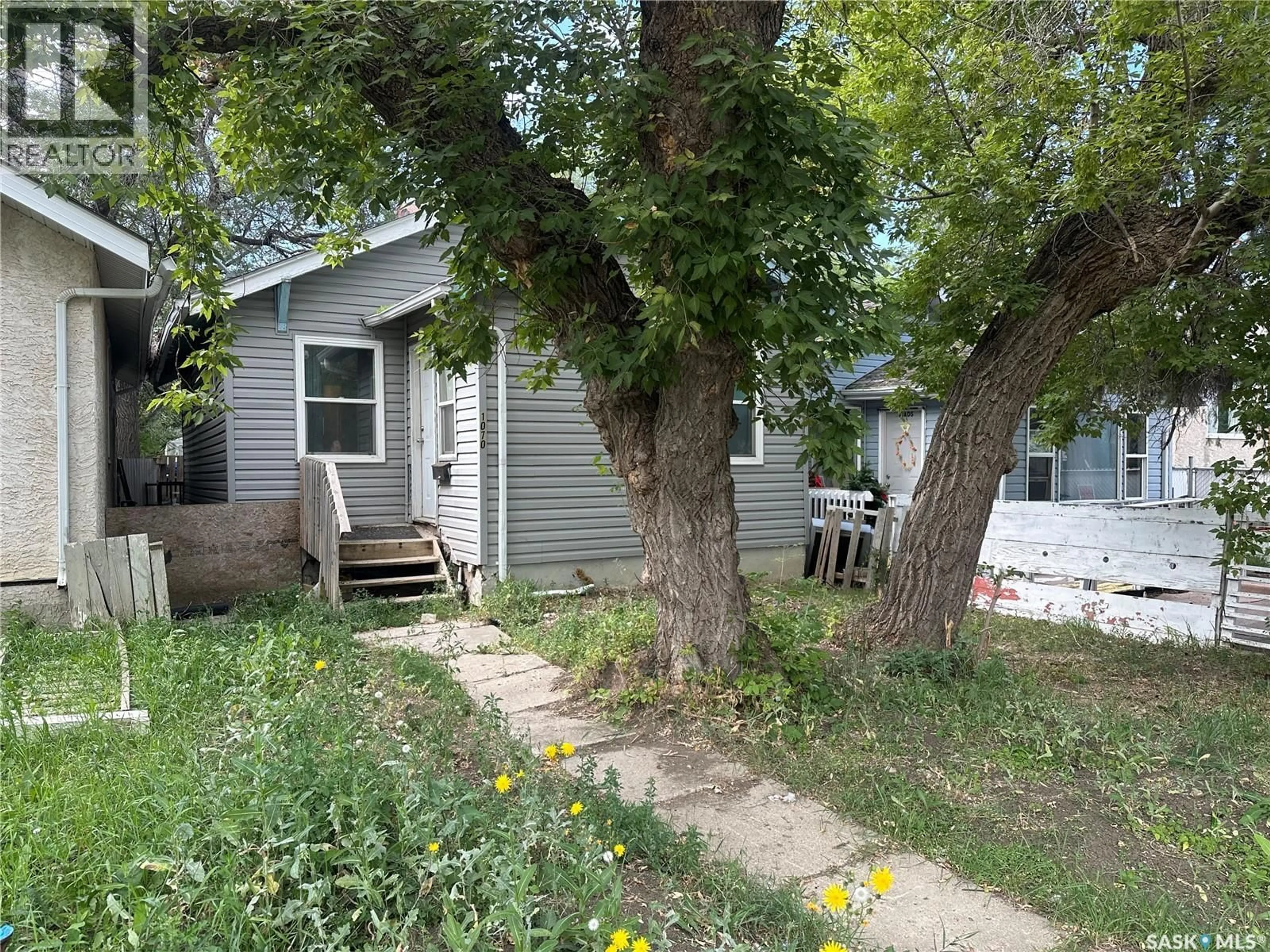 Unknown for 1070 ARGYLE STREET, Regina Saskatchewan S4T3R3