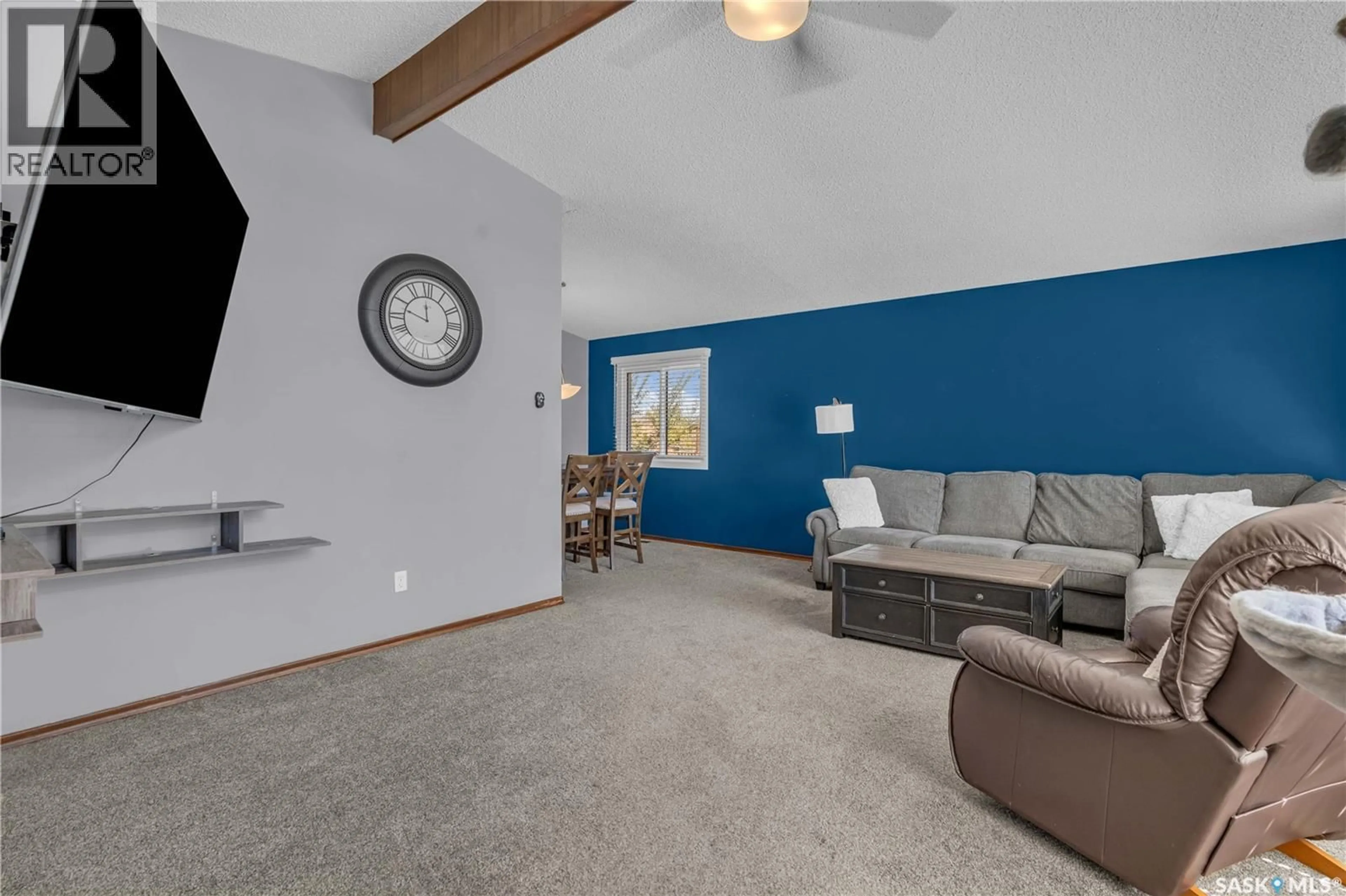 Living room with furniture, unknown for 156 CARMICHAEL ROAD, Regina Saskatchewan S4R6E2
