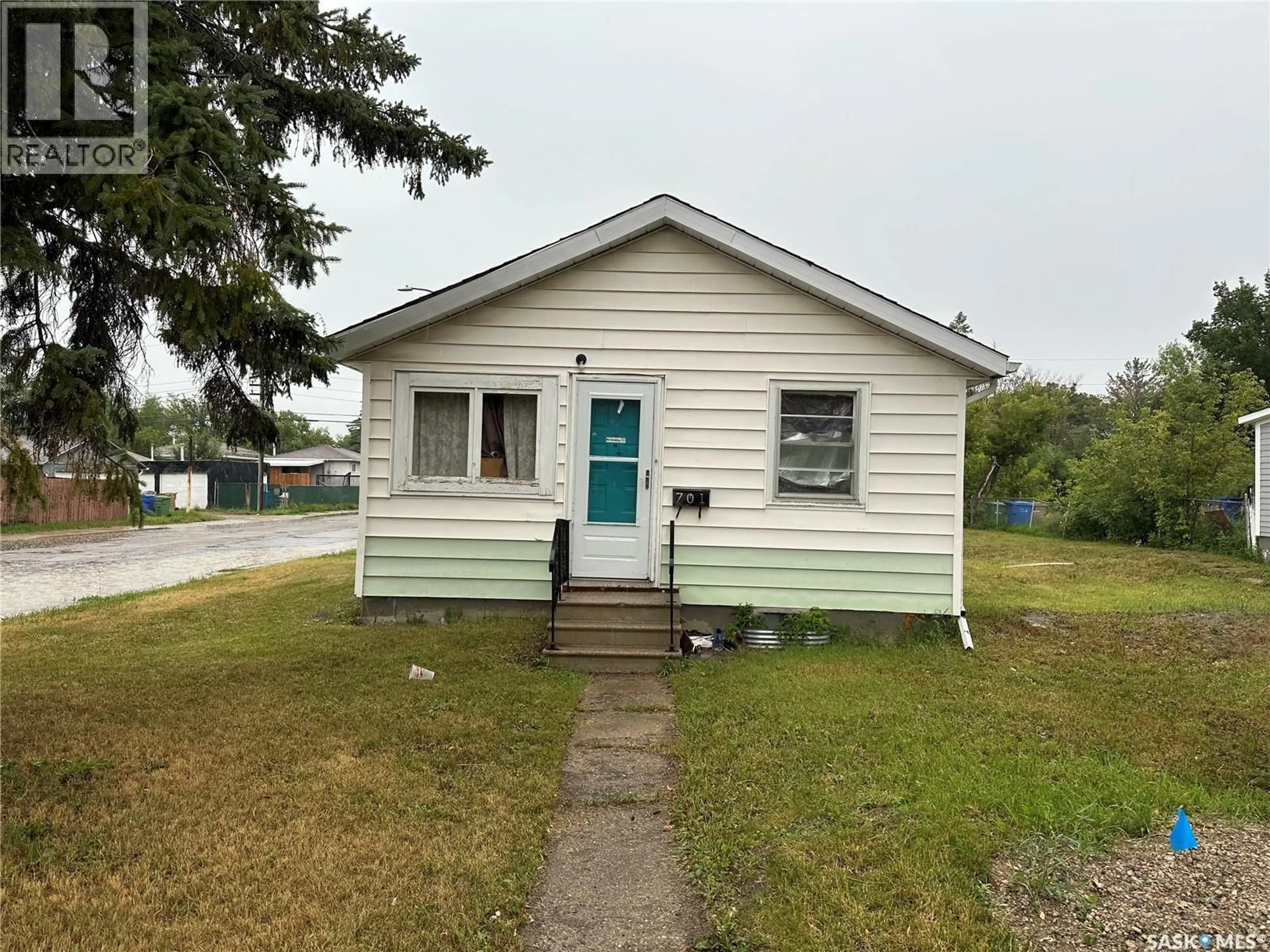 Unknown for 701 GARNET STREET, Regina Saskatchewan S4T2X2