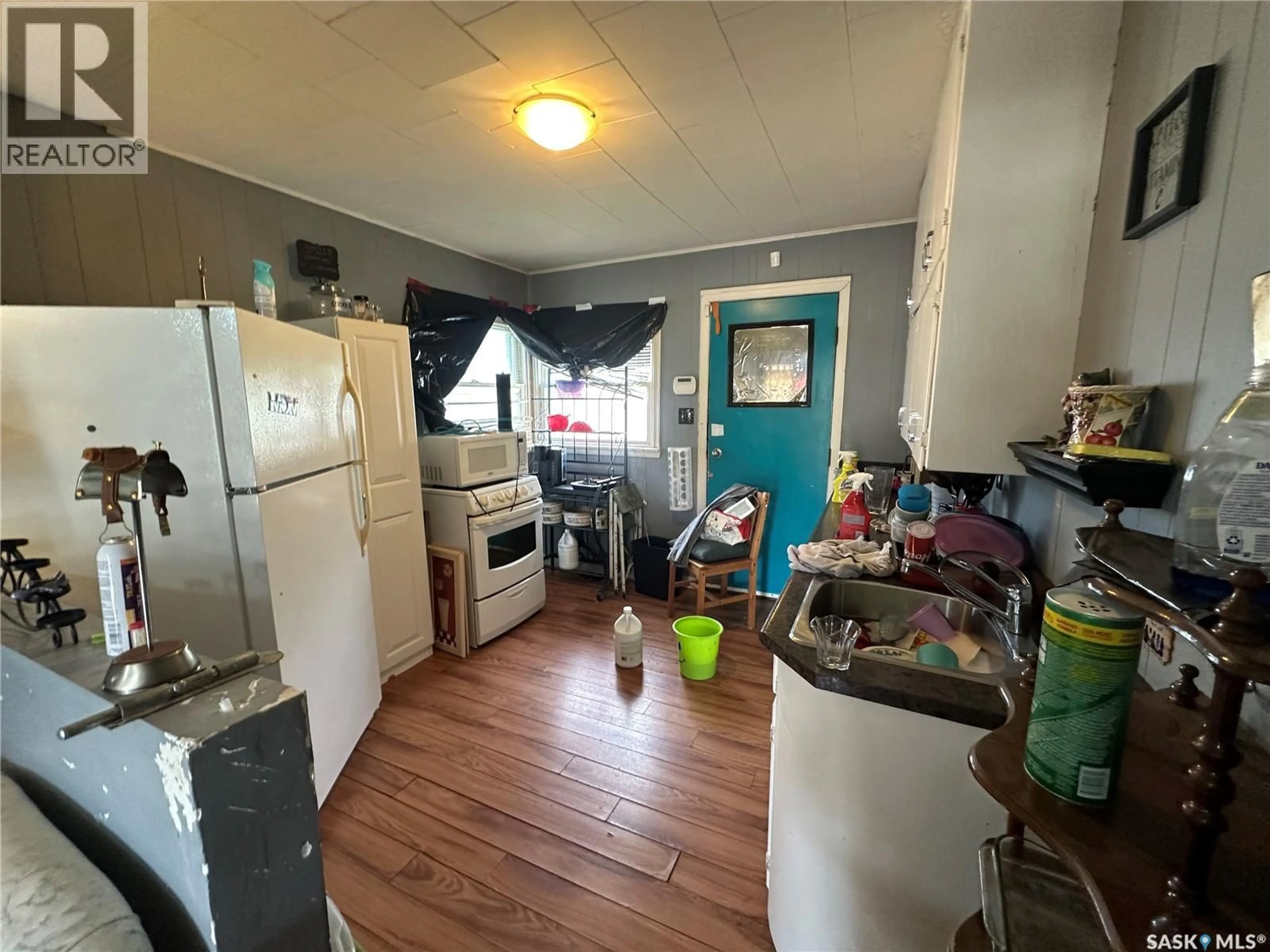 Unknown for 701 GARNET STREET, Regina Saskatchewan S4T2X2