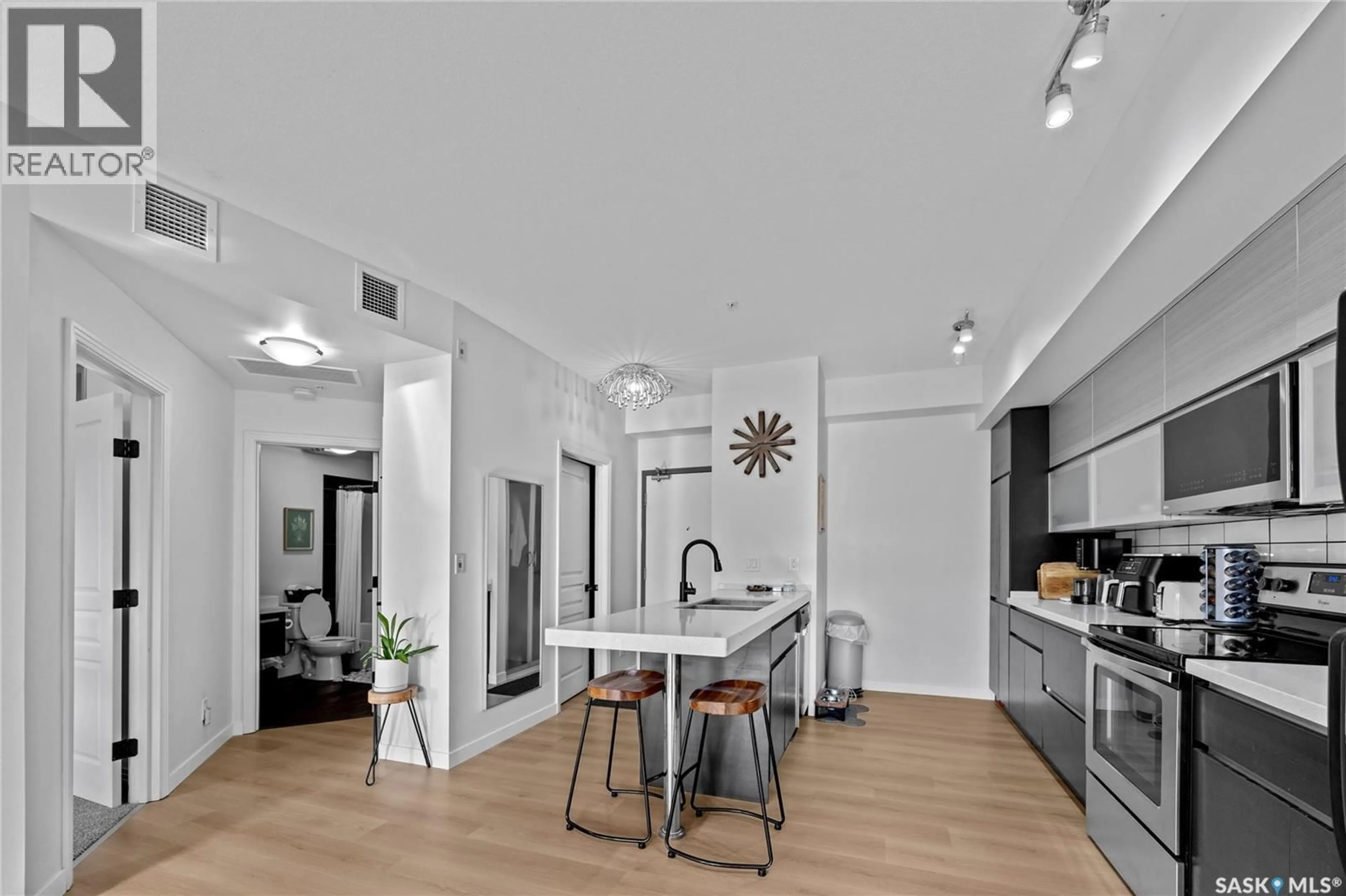 Open concept kitchen, unknown for 225 - 120 MANINGAS BEND, Saskatoon Saskatchewan S7W0P9