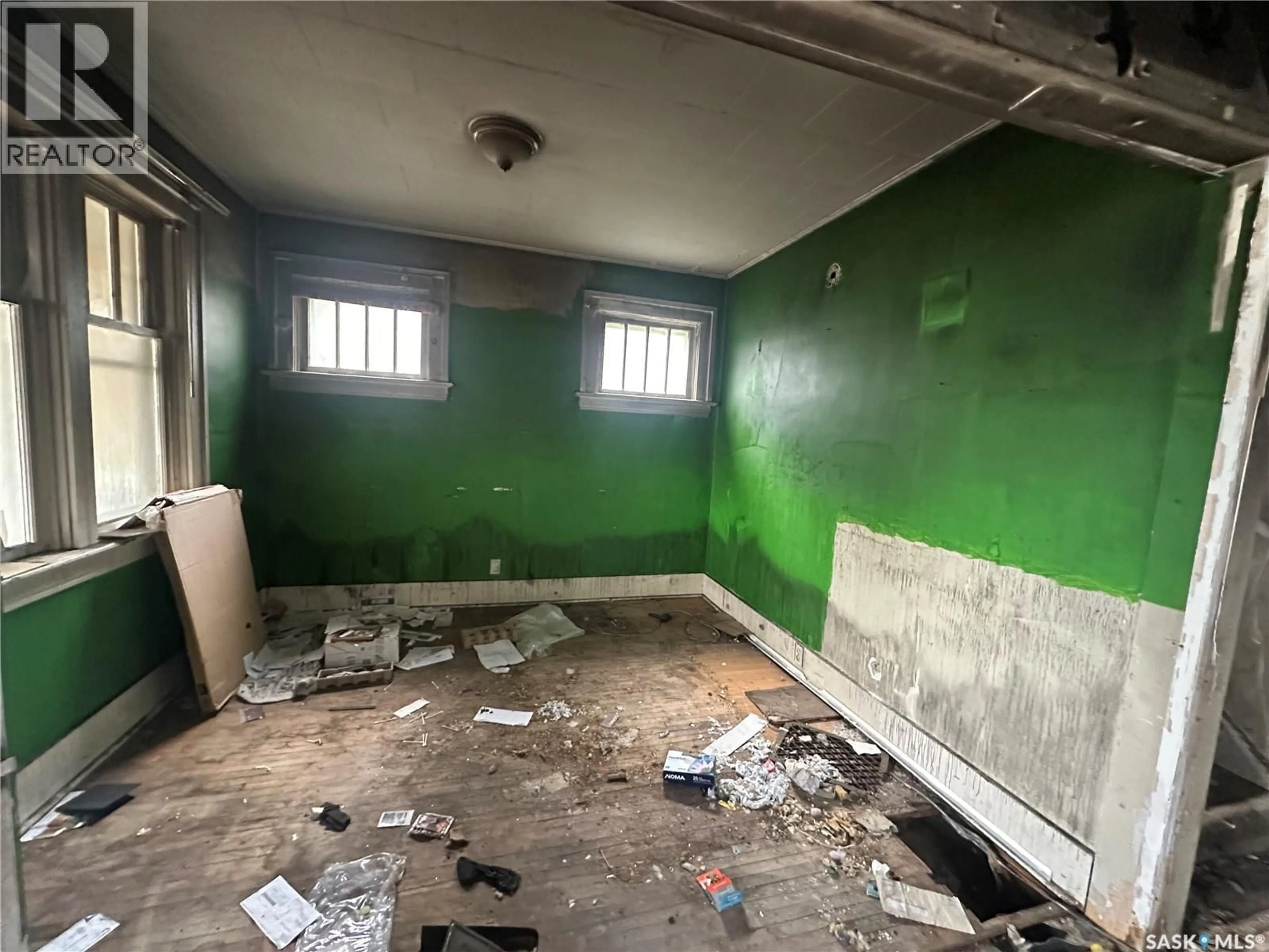 A pic of a room for 1038 RETALLACK STREET, Regina Saskatchewan S4T2H3
