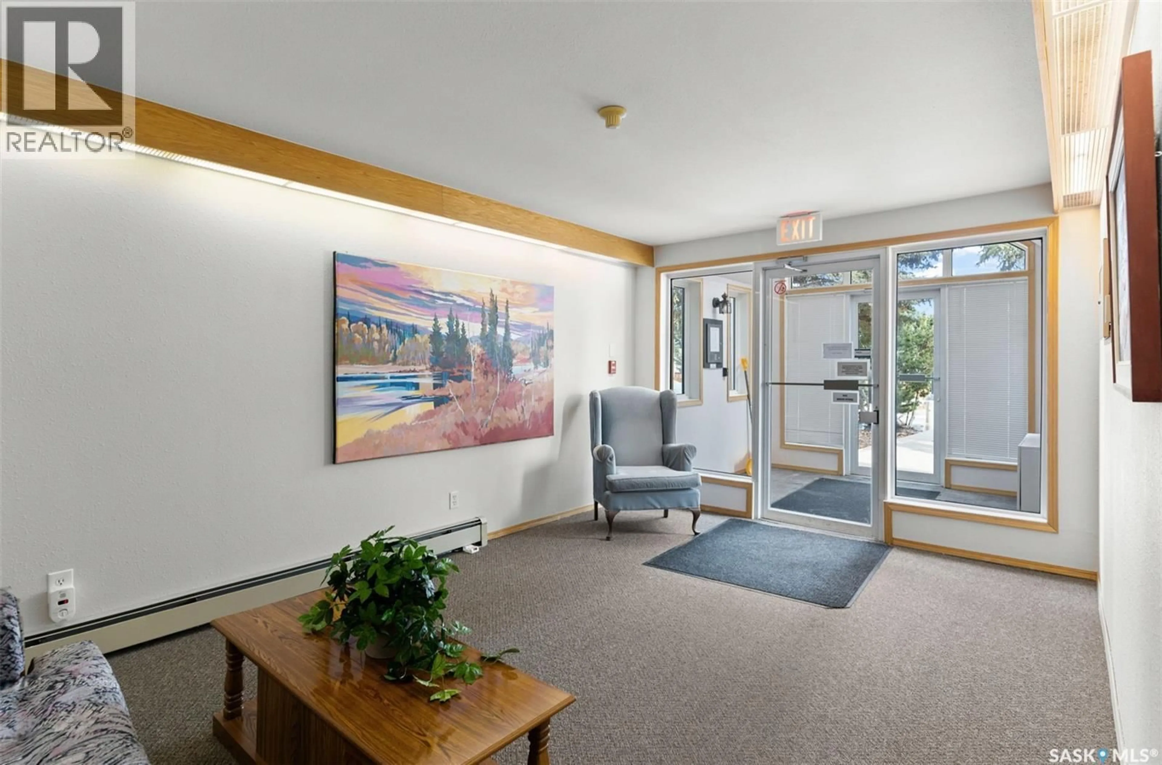 Indoor foyer for 101 214 ROSS AVENUE, Dalmeny Saskatchewan S0K1E0