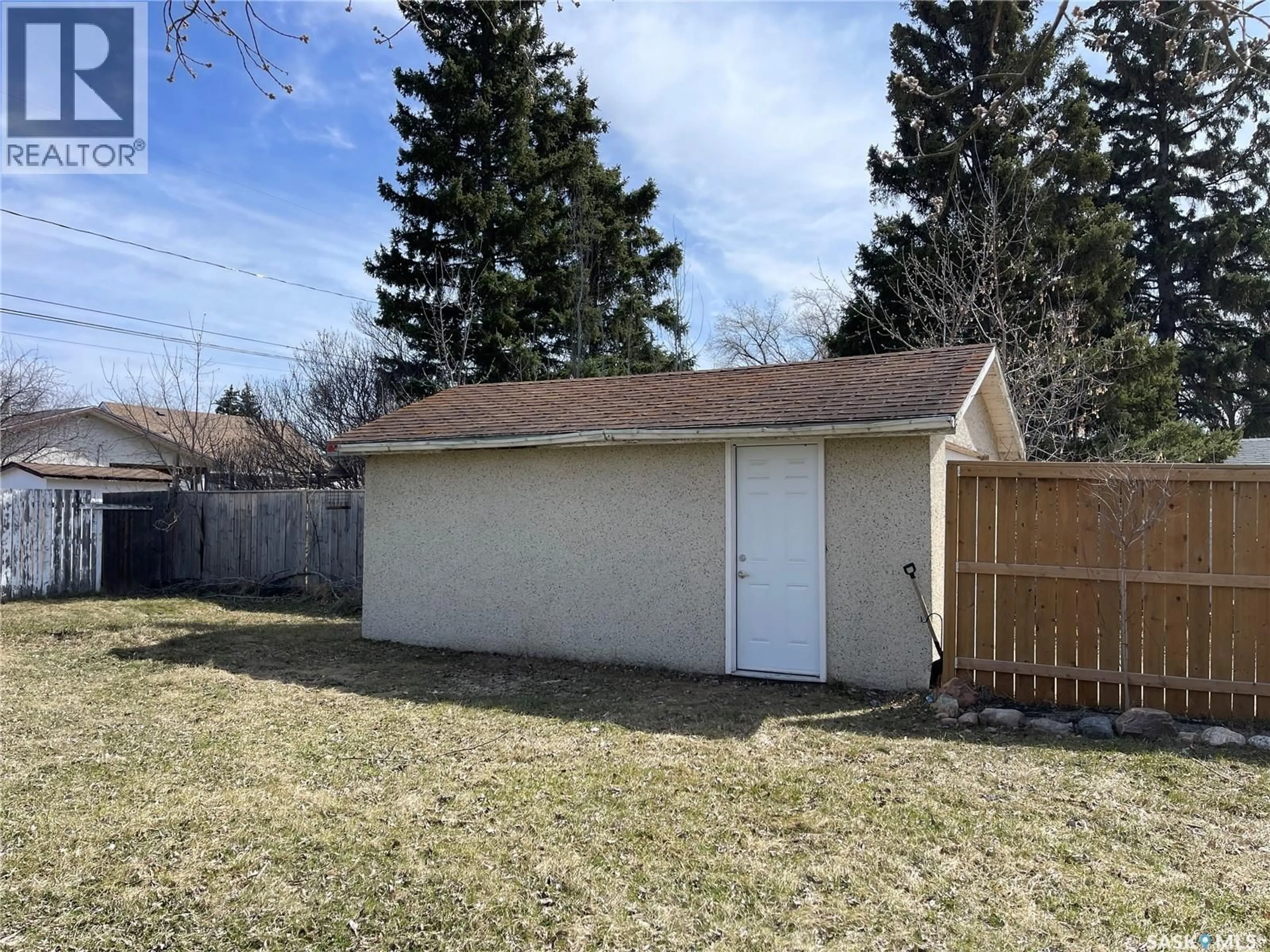 Shed for 1432 105TH STREET, North Battleford Saskatchewan S9A1T3