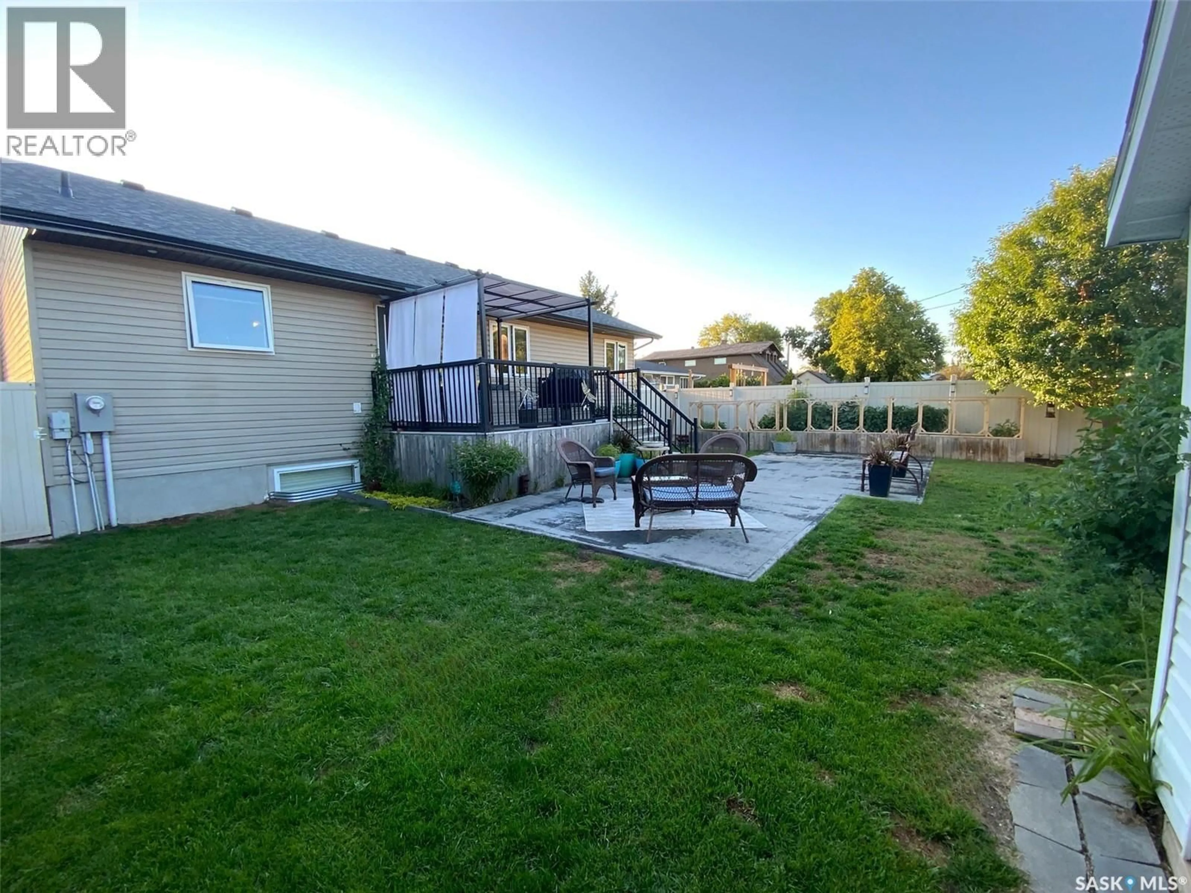 A pic from outside/outdoor area/front of a property/back of a property/a pic from drone, unknown for 325 MAIN STREET, Balgonie Saskatchewan S0G0E0