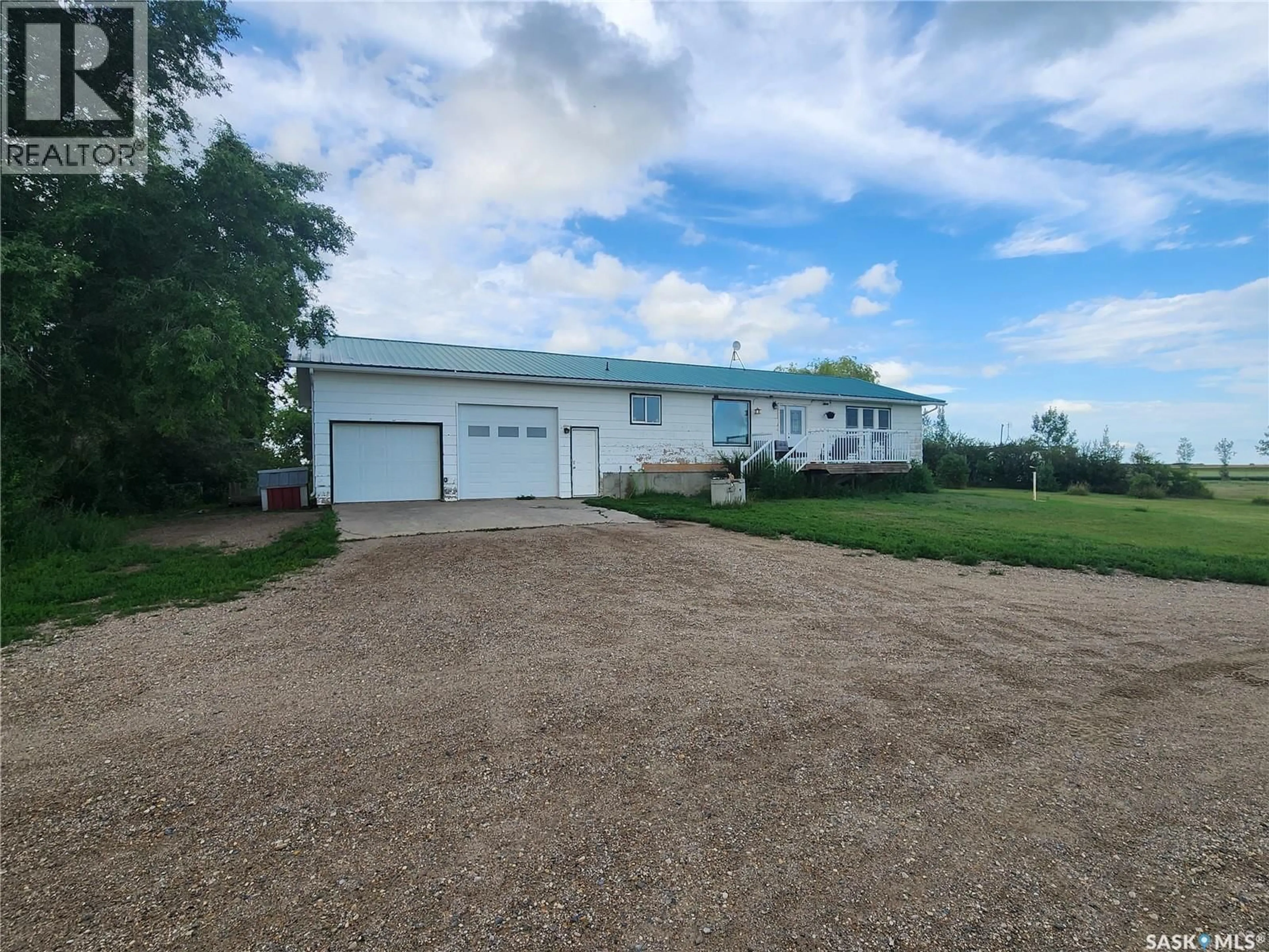 A pic from outside/outdoor area/front of a property/back of a property/a pic from drone, unknown for JANSSEN ACREAGE, Benson Rm No. 35 Saskatchewan S0C0L0