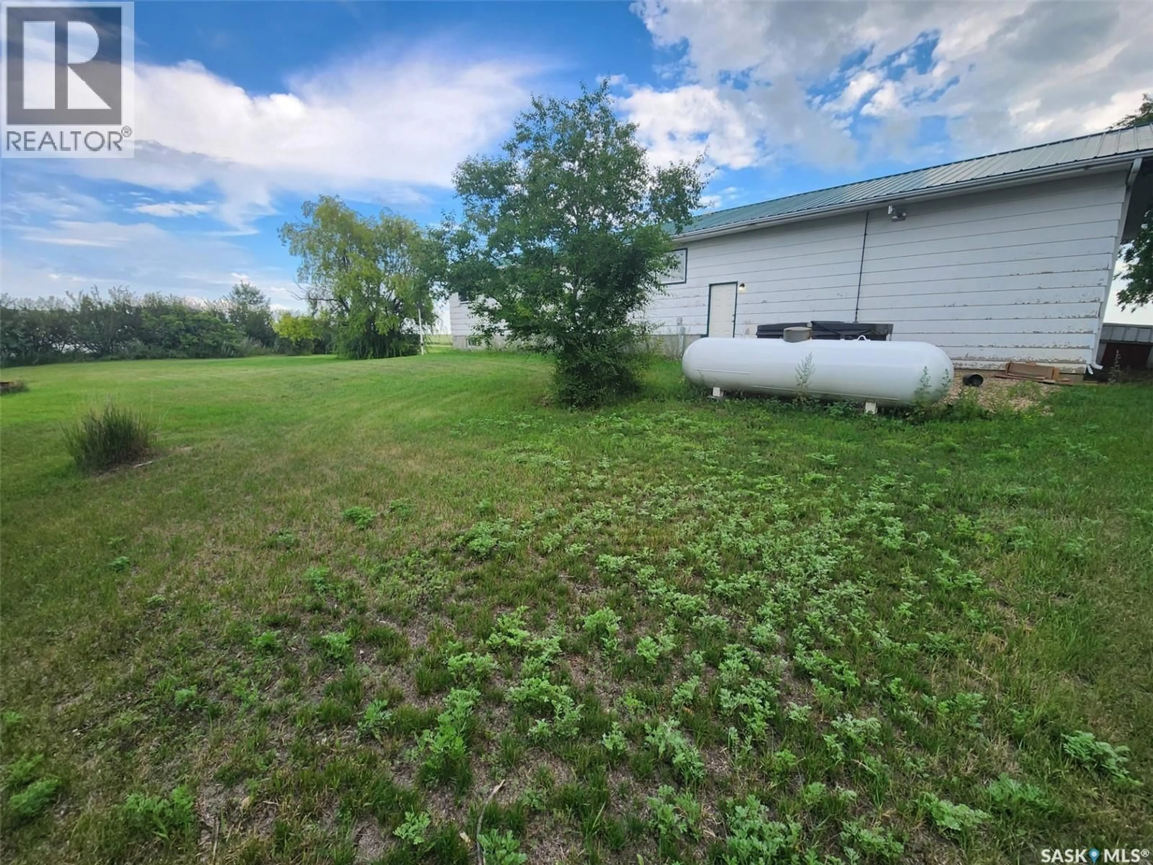 A pic from outside/outdoor area/front of a property/back of a property/a pic from drone, water/lake/river/ocean view for JANSSEN ACREAGE, Benson Rm No. 35 Saskatchewan S0C0L0