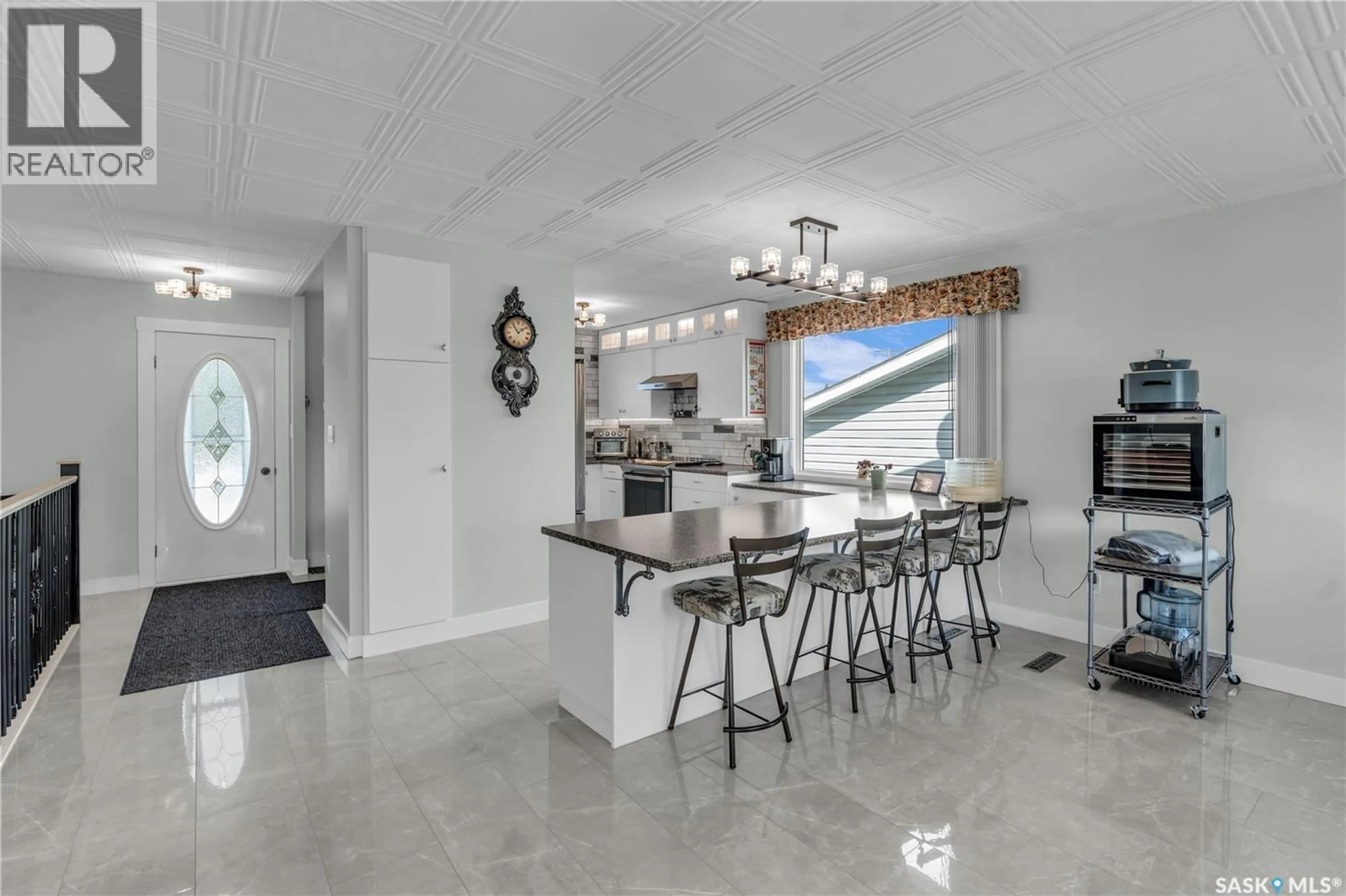 Open concept kitchen, ceramic/tile floor for 191 31ST STREET, Battleford Saskatchewan S0M0E0