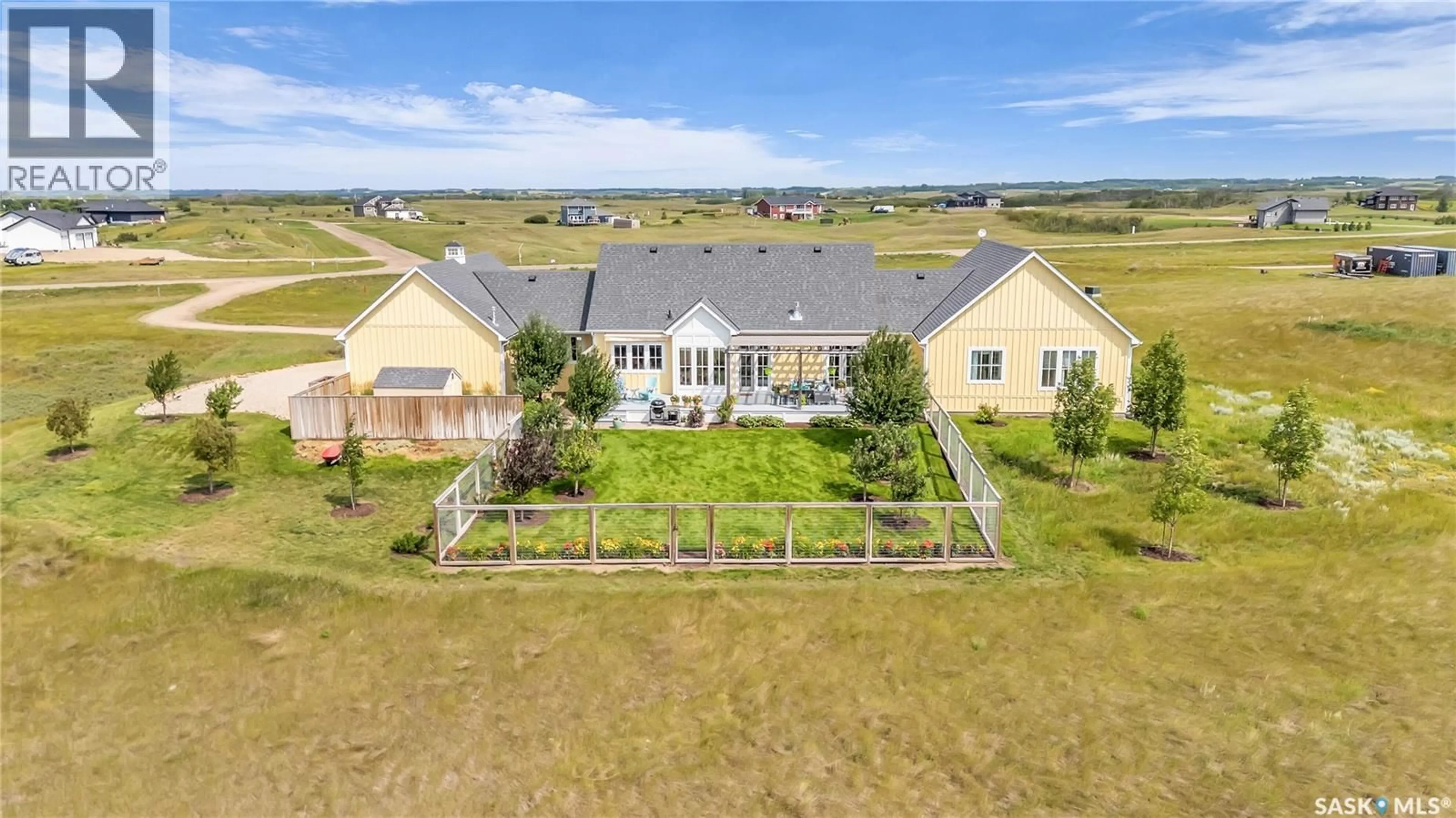 A pic from outside/outdoor area/front of a property/back of a property/a pic from drone, unknown for 27 PEACE ROAD, Dundurn Rm No. 314 Saskatchewan S7K4E2