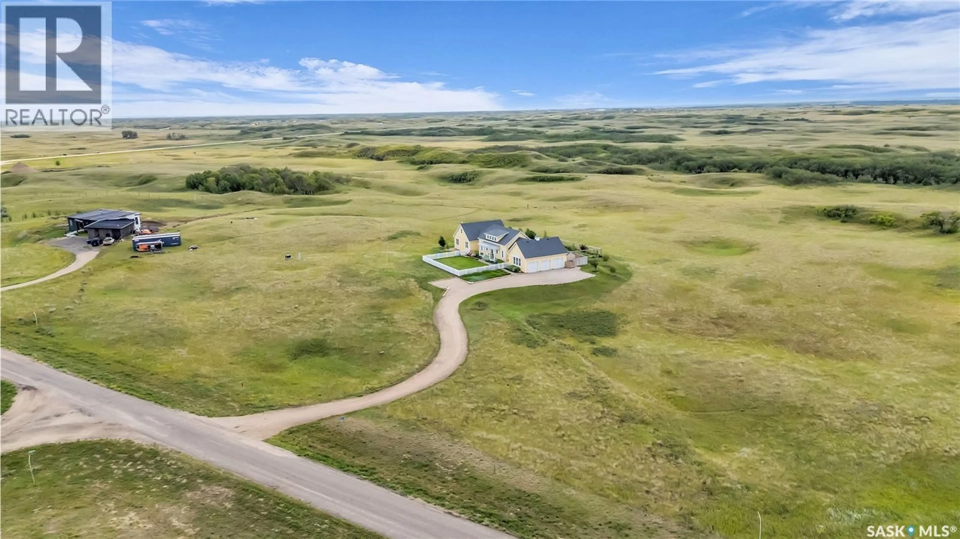 A pic from outside/outdoor area/front of a property/back of a property/a pic from drone, unknown for 27 PEACE ROAD, Dundurn Rm No. 314 Saskatchewan S7K4E2