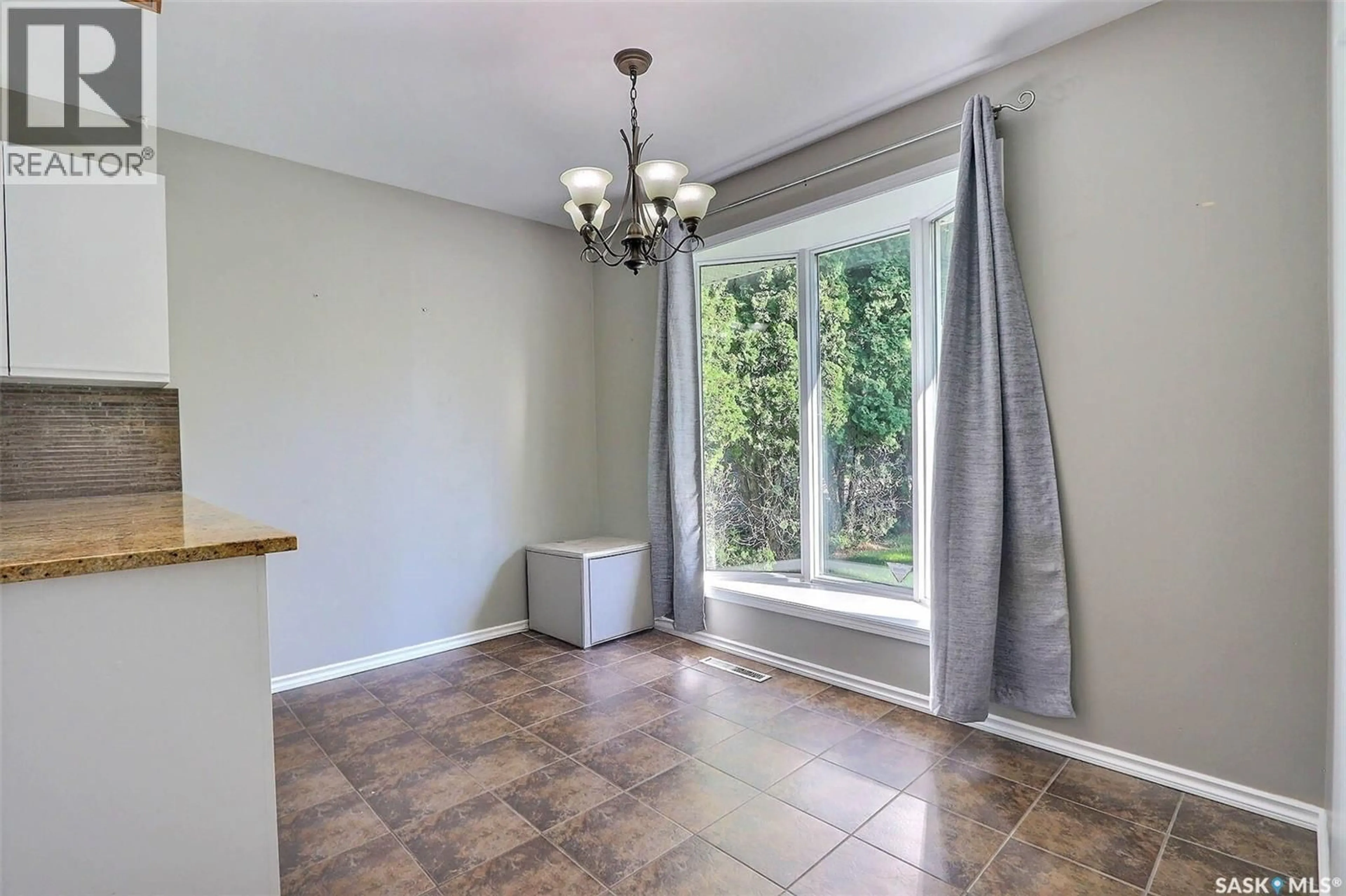 A pic of a room for 324 19TH STREET, Prince Albert Saskatchewan S6V4C7