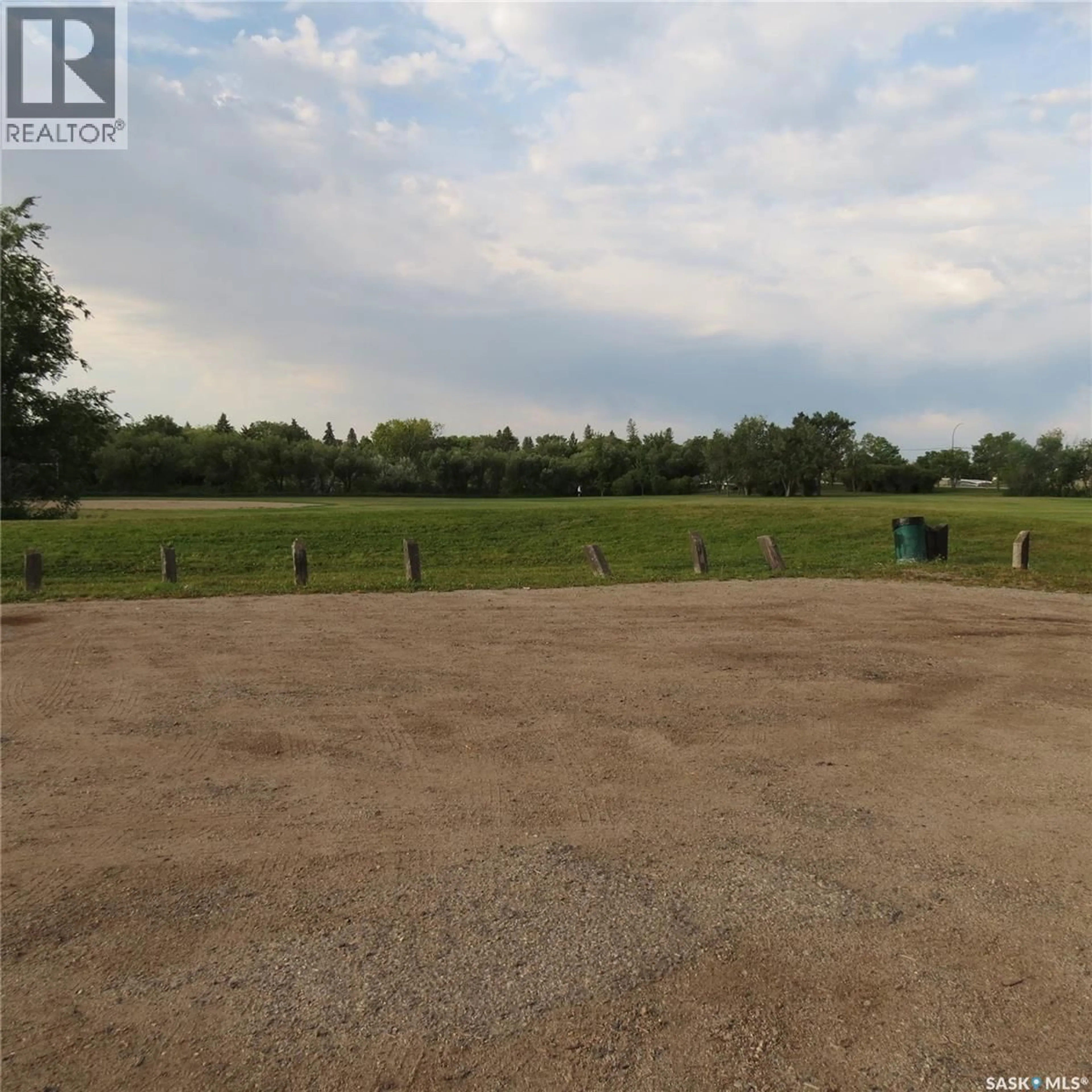 Unknown for 2256 WASCANA STREET, Regina Saskatchewan S4T4K2