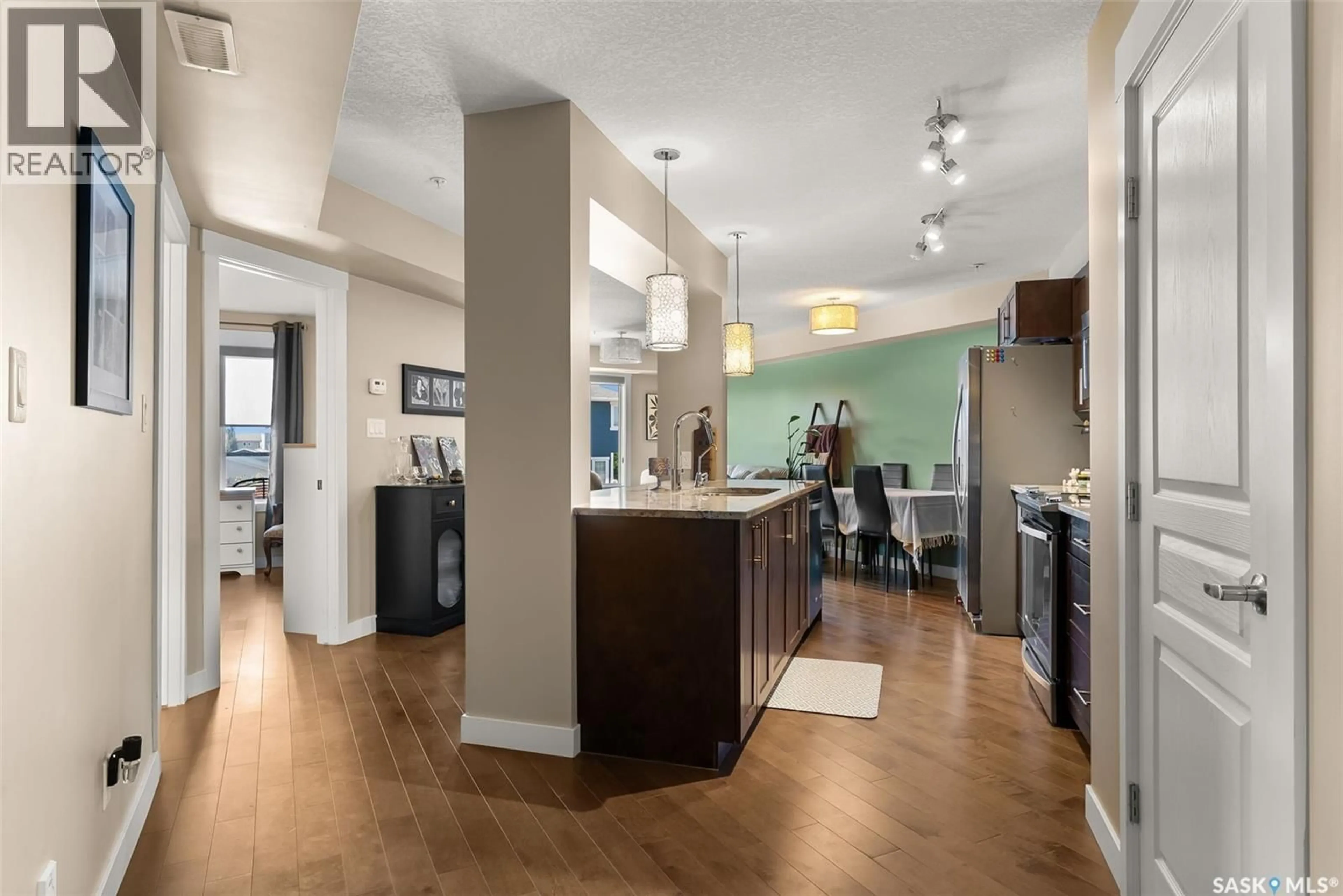 Open concept kitchen, unknown for 211 - 5301 UNIVERSAL CRESCENT, Regina Saskatchewan S4W0L2