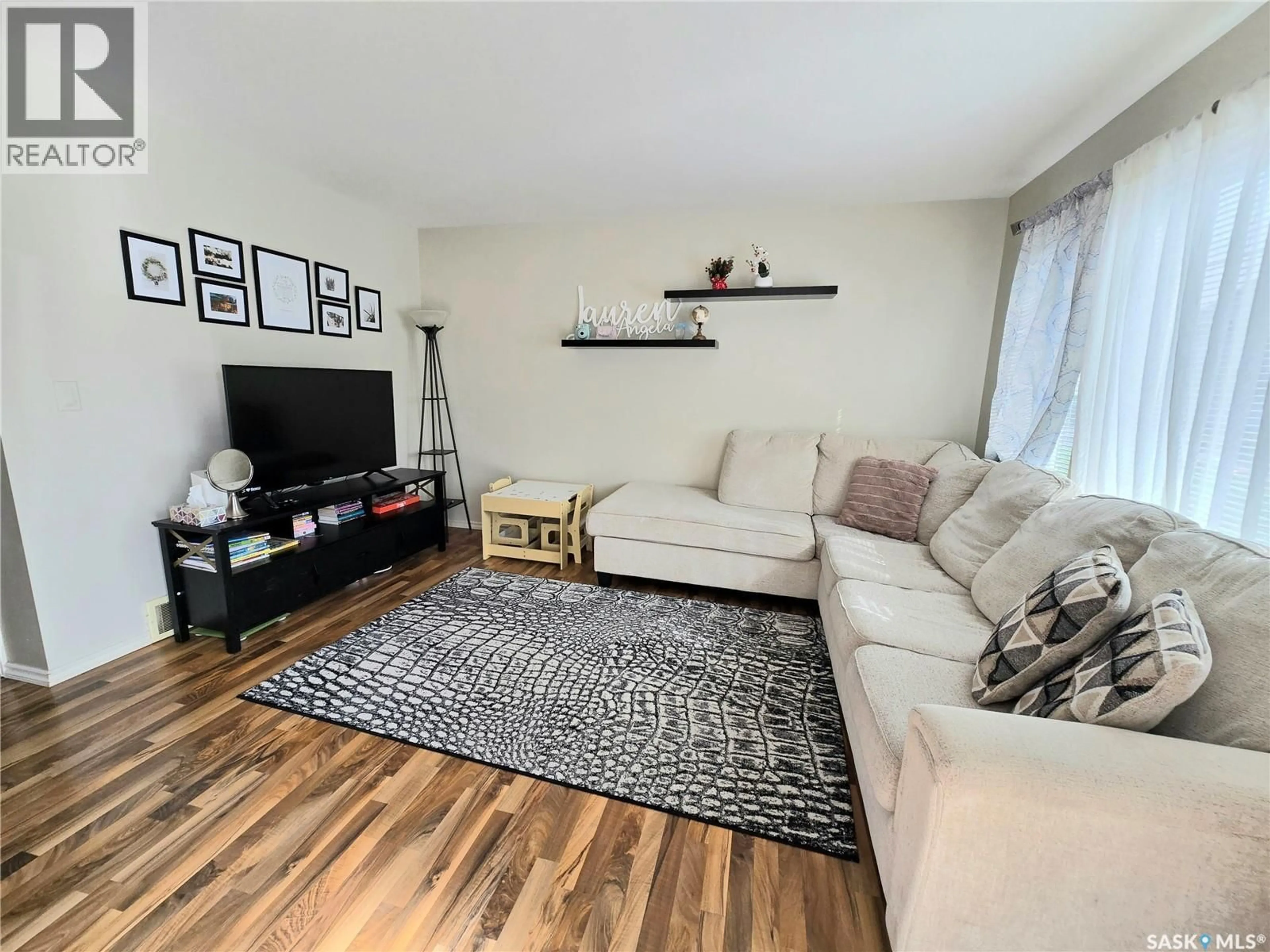 Living room with furniture, unknown for 303 - 625 SLIMMON PLACE, Saskatoon Saskatchewan S7V0A8