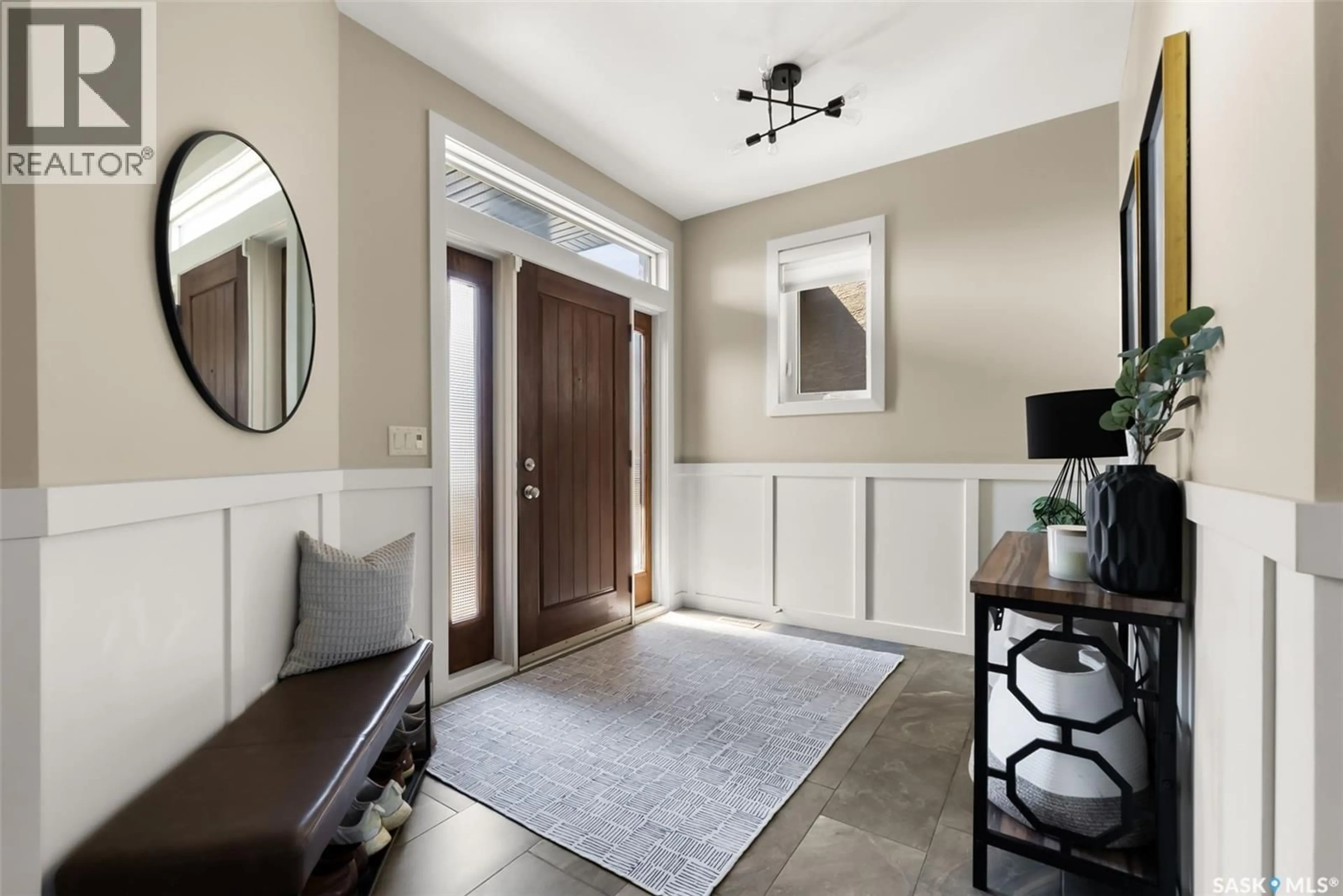 Indoor entryway for 3534 GREEN BROOK ROAD, Regina Saskatchewan S4V1R5