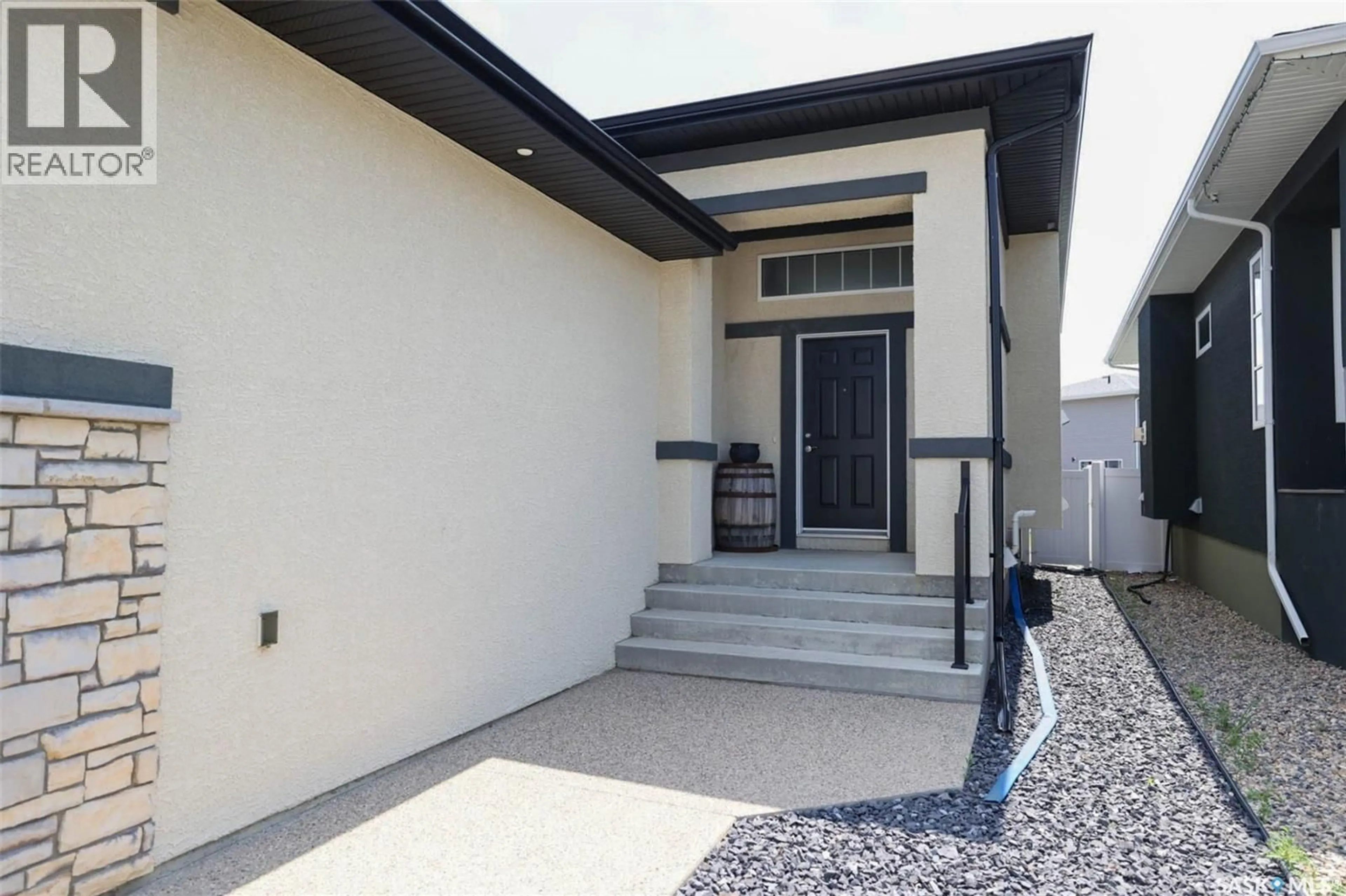 Unknown for 4833 KELLER AVENUE, Regina Saskatchewan S4V3S6