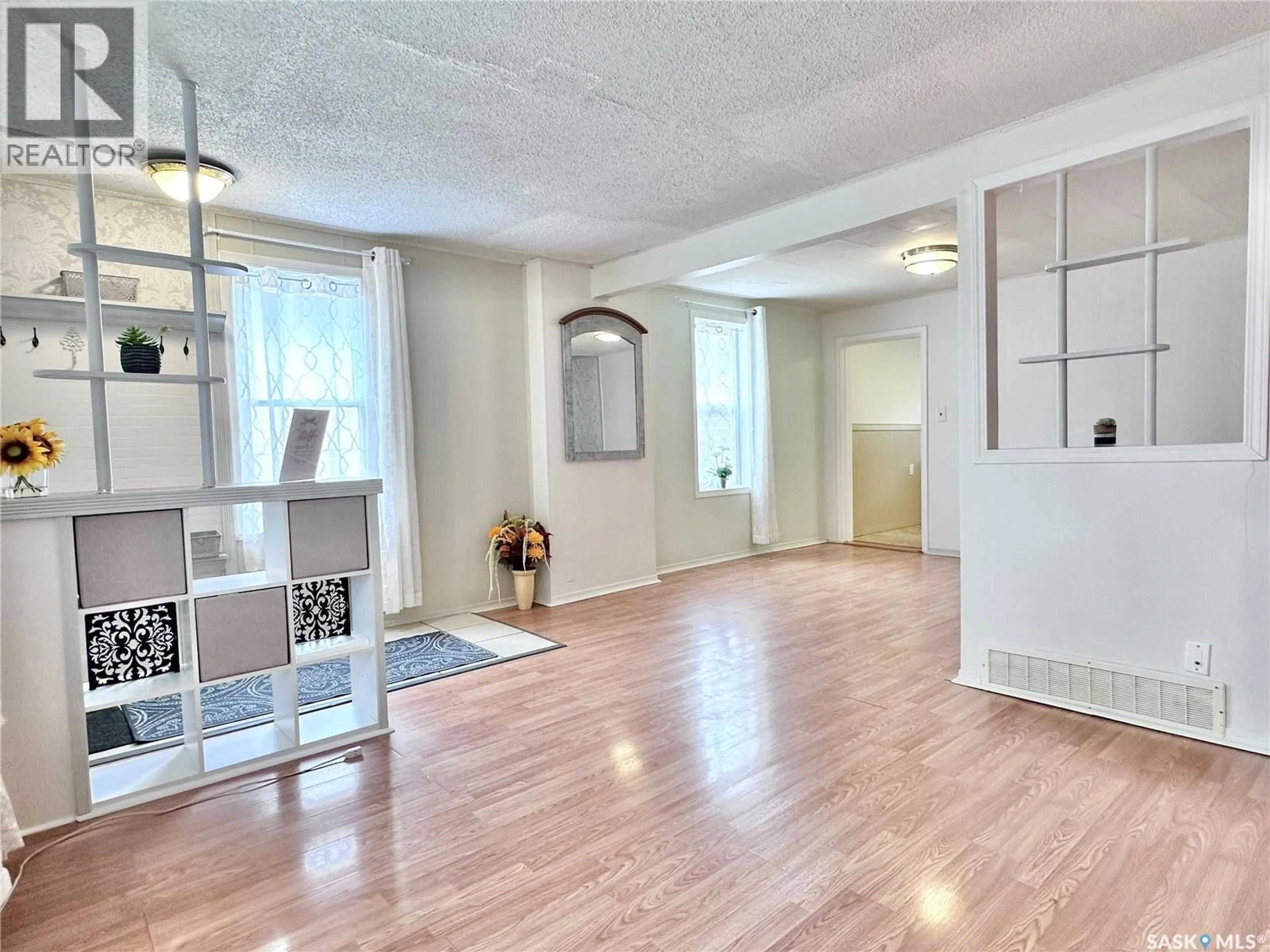 Unknown for 1026 L AVENUE, Saskatoon Saskatchewan S7L2R8