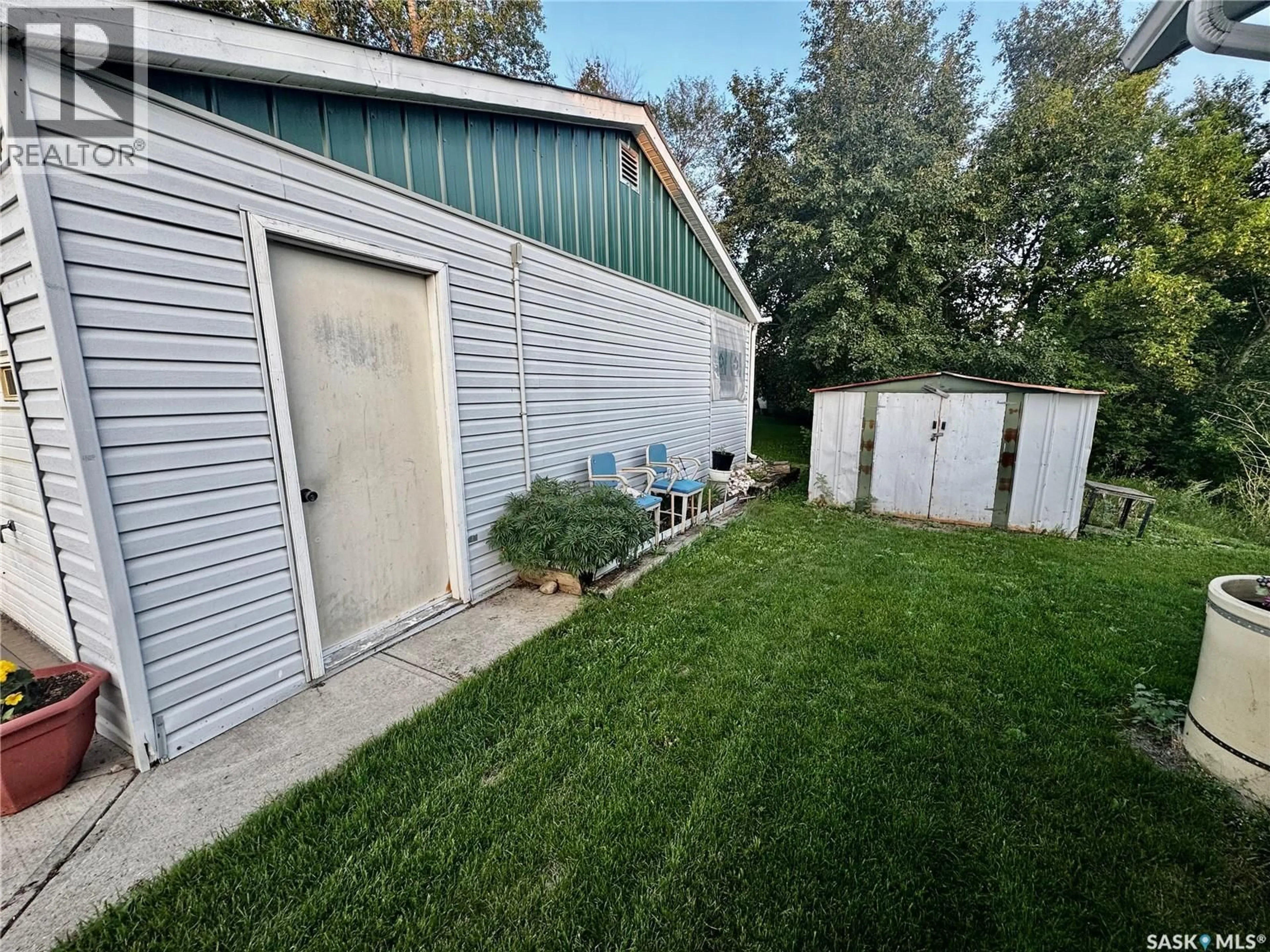 Shed for SE - 301 1ST STREET, Sturgis Saskatchewan S0A4A0