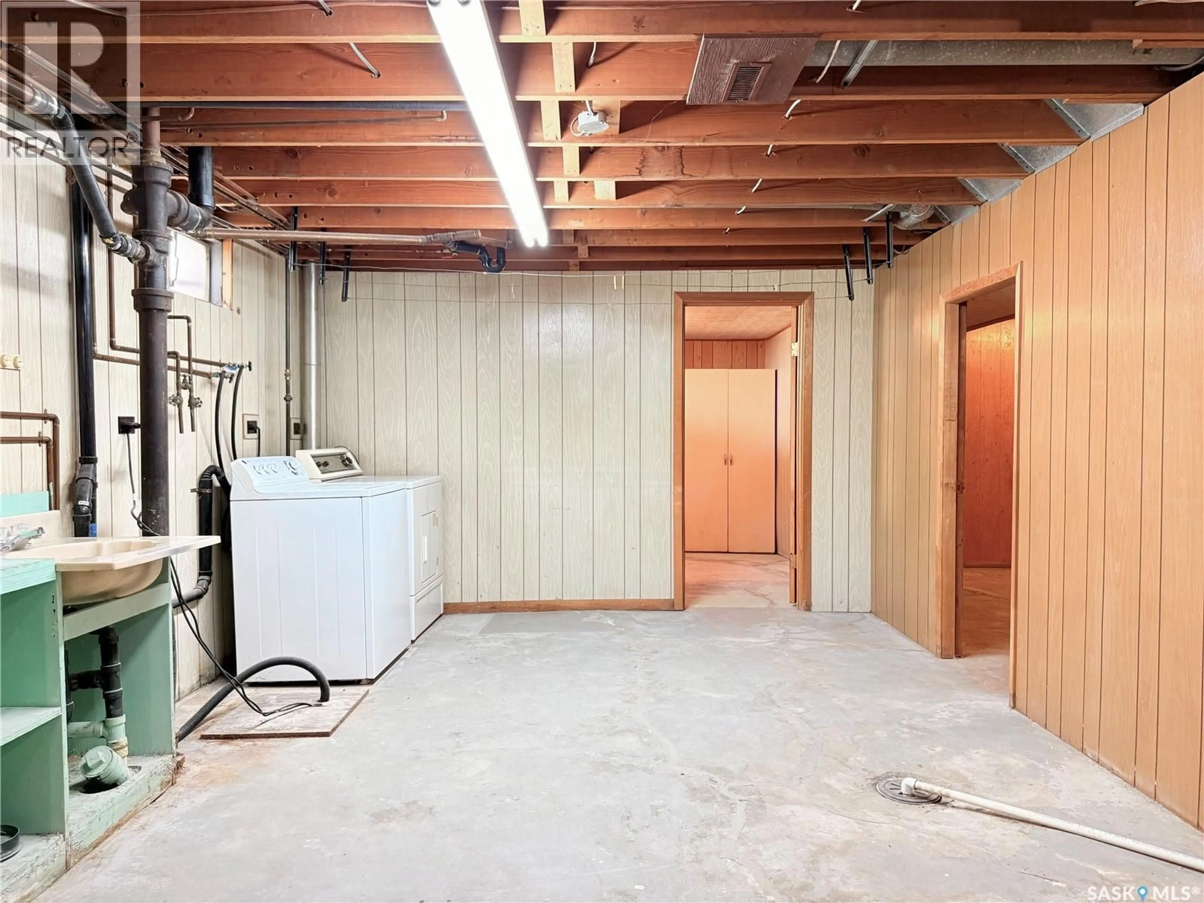 Storage room or clothes room or walk-in closet for 201 OTTAWA STREET, Davidson Saskatchewan S0G1A0