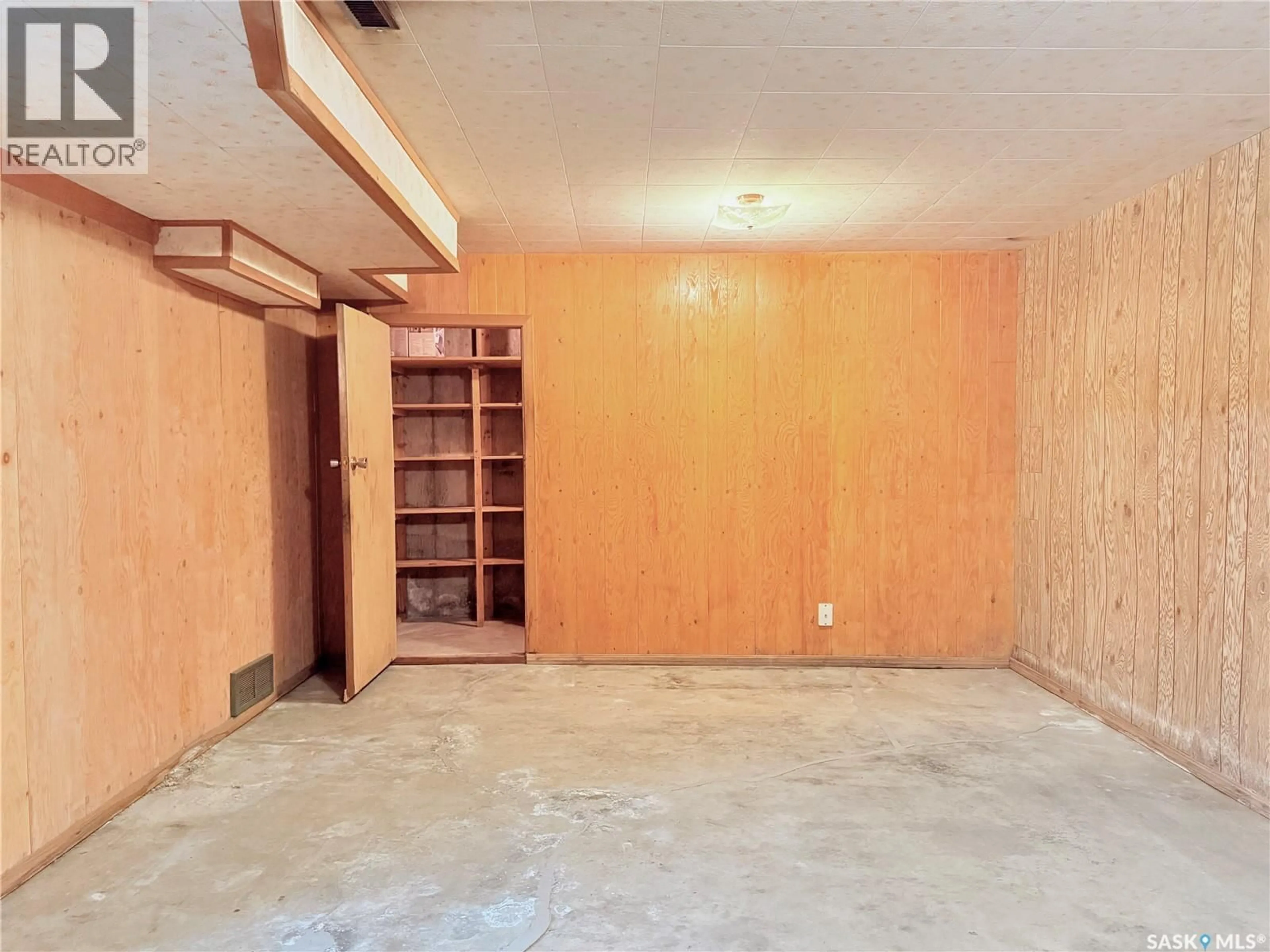 A pic of a room for 201 OTTAWA STREET, Davidson Saskatchewan S0G1A0