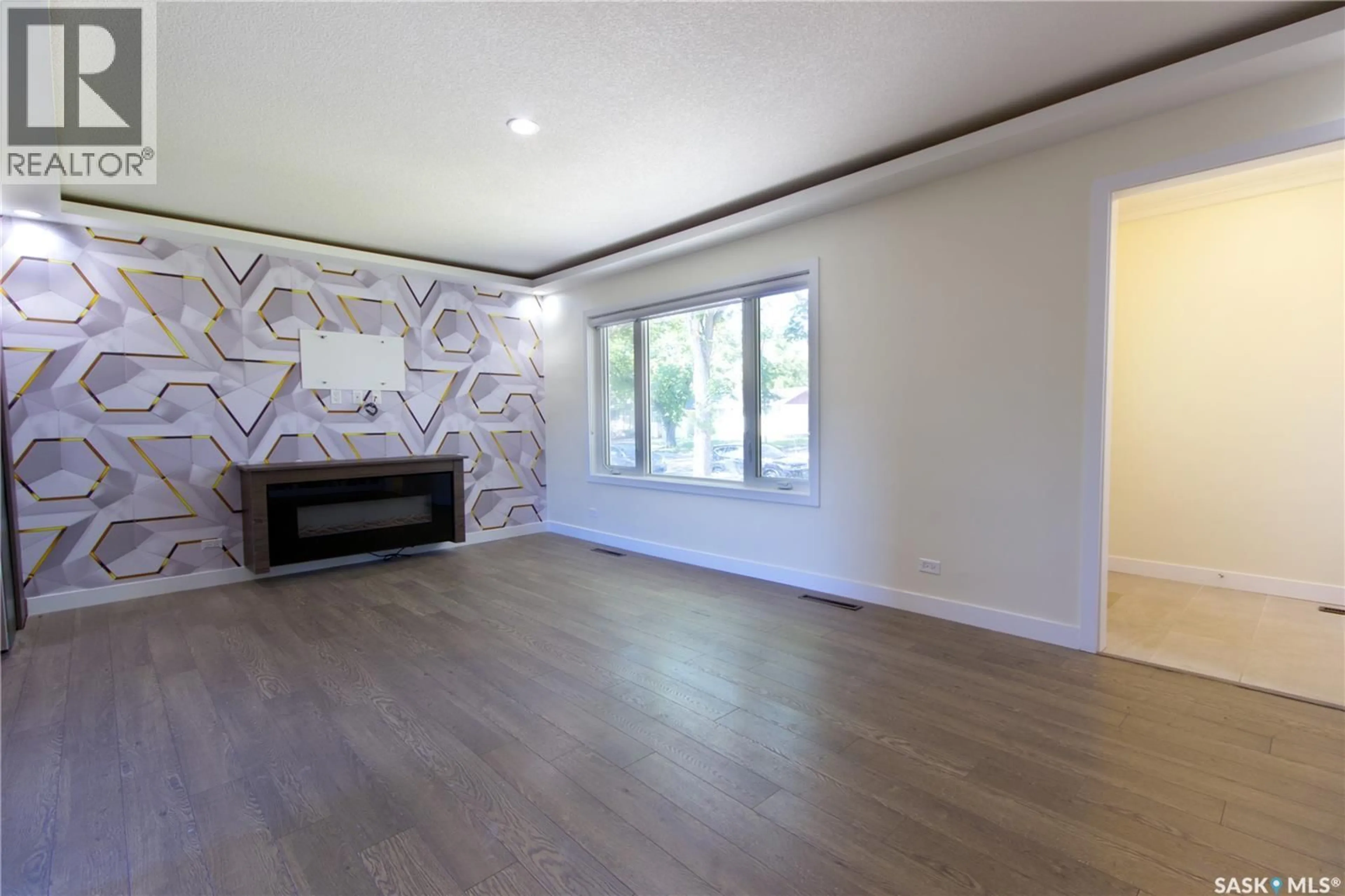A pic of a room for 2475 FRANCIS STREET, Regina Saskatchewan S4N2R1