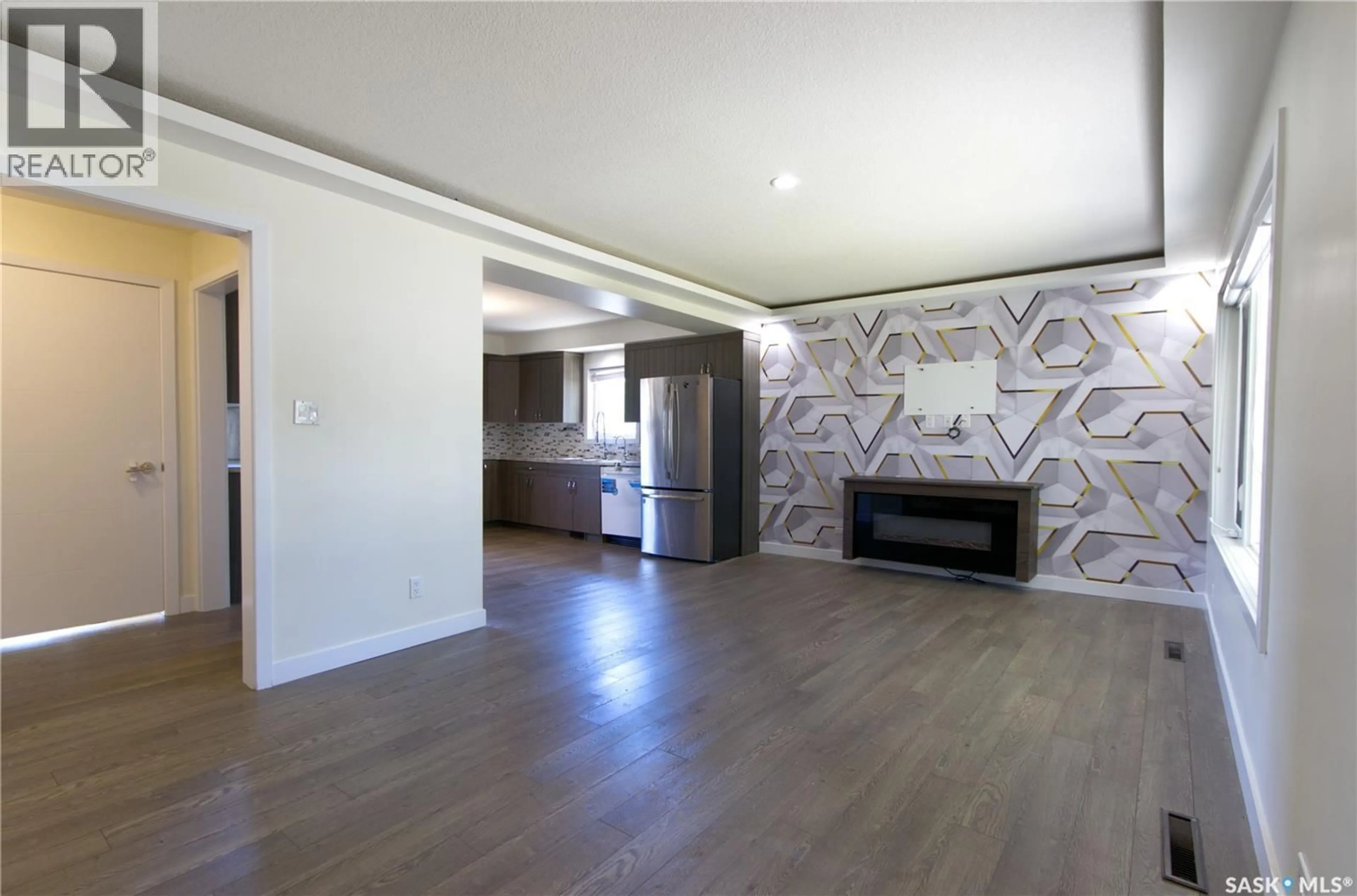 A pic of a room for 2475 FRANCIS STREET, Regina Saskatchewan S4N2R1