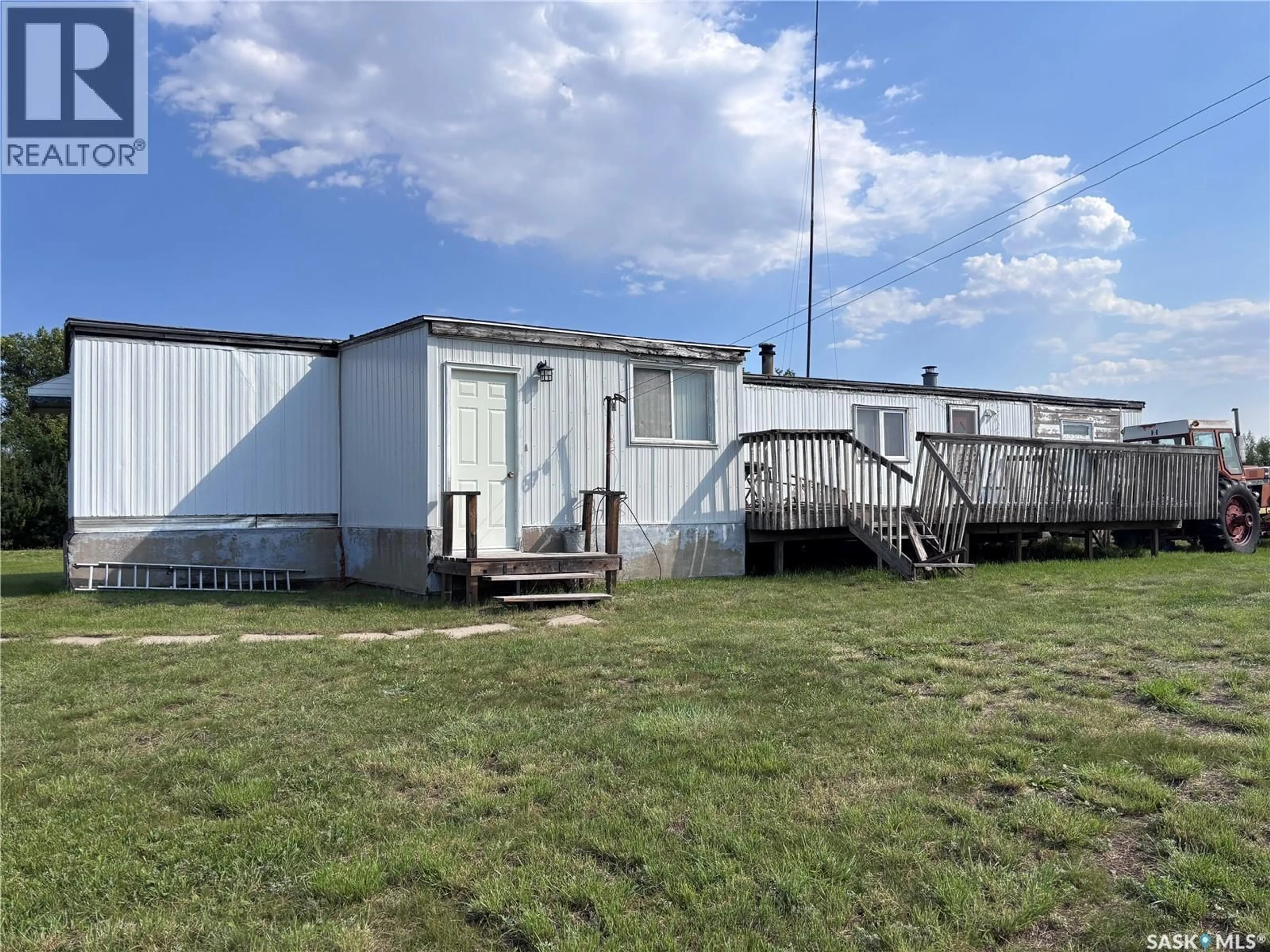 Unknown for EMPEY ACREAGE, Aneroid Saskatchewan S0N0C0