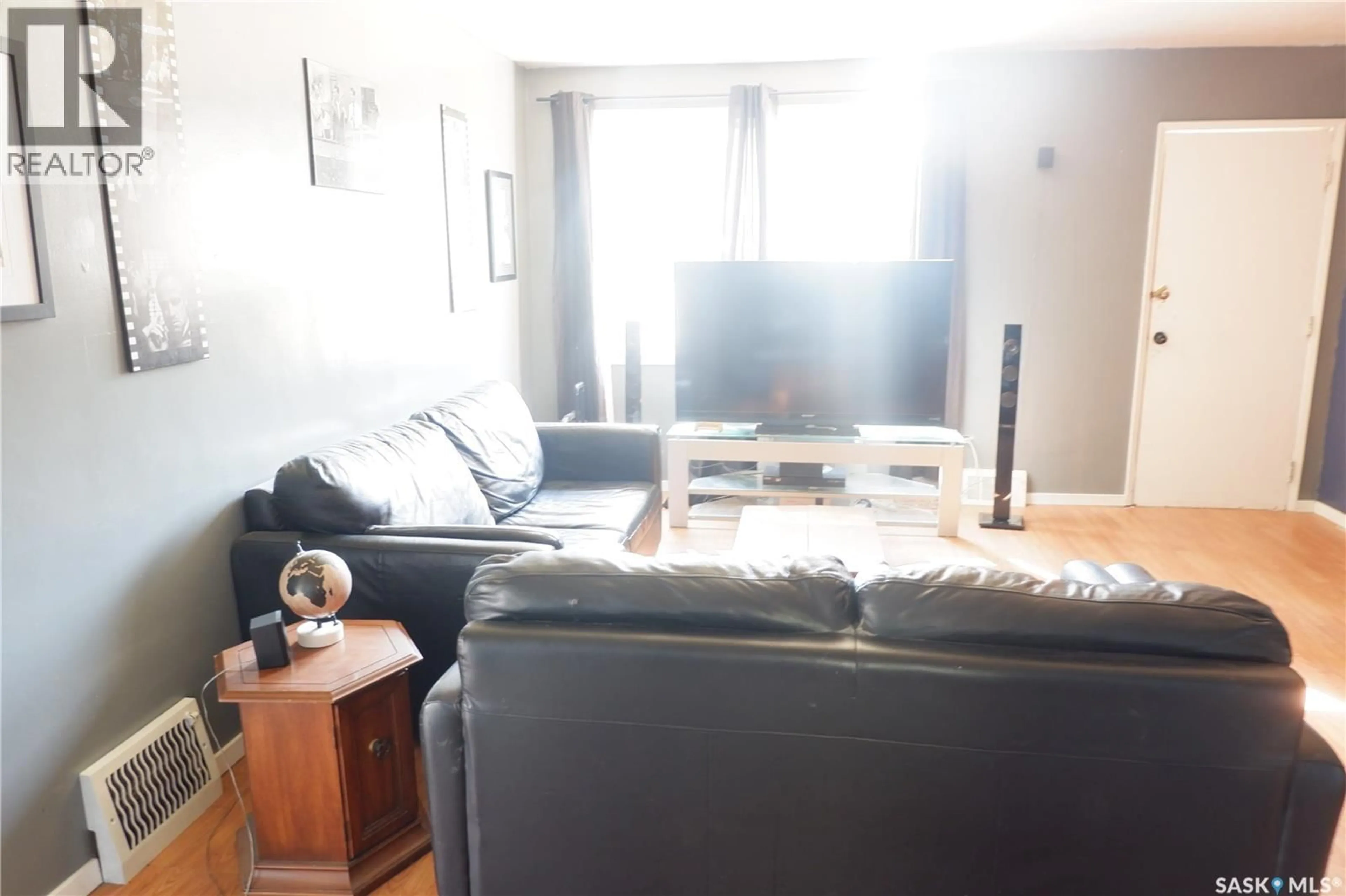 Living room with furniture, unknown for 305 1ST STREET, Mossbank Saskatchewan S0H3G0