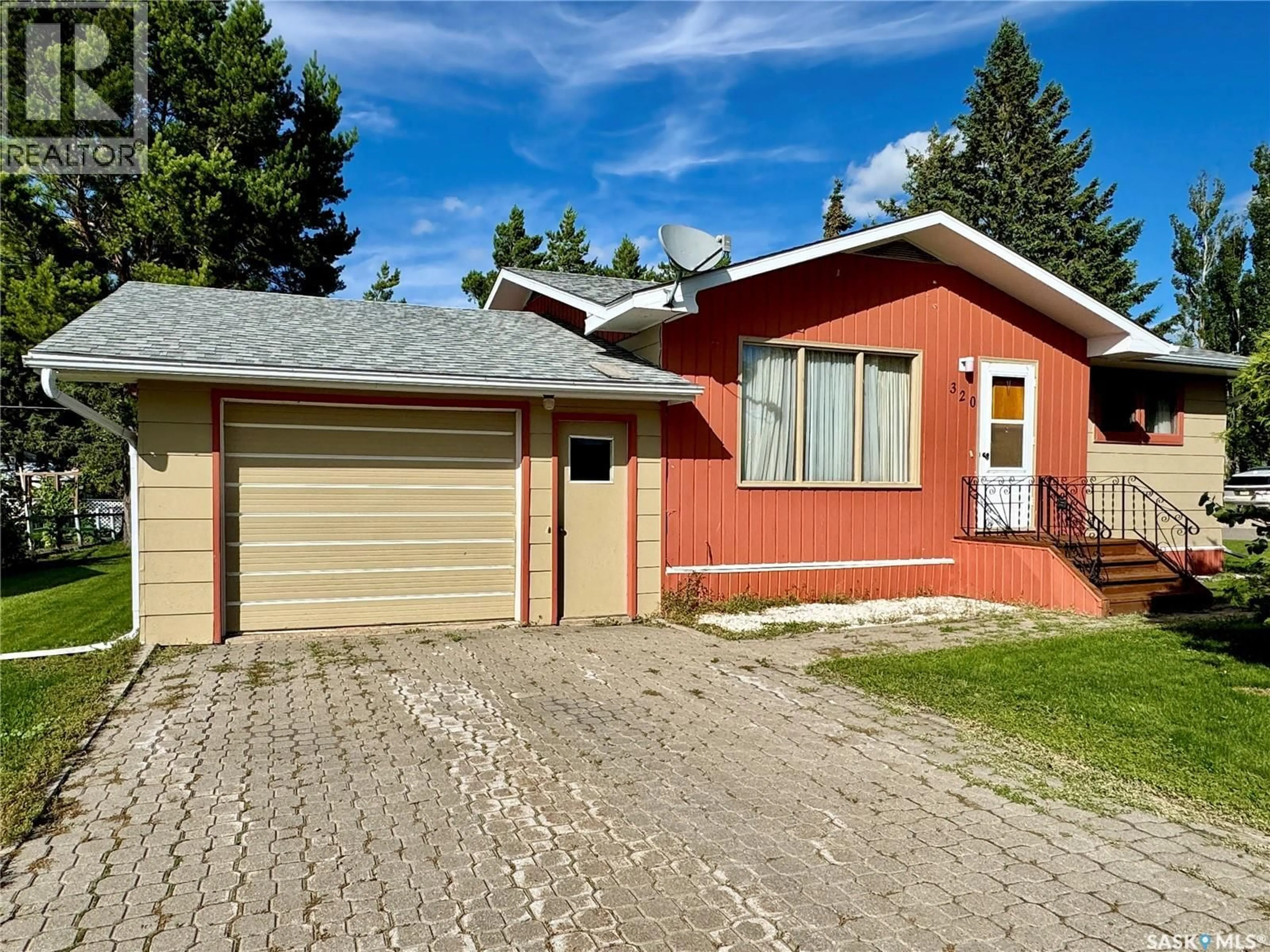 Unknown for E - 320 MARCH AVENUE, Langenburg Saskatchewan S0A2A0