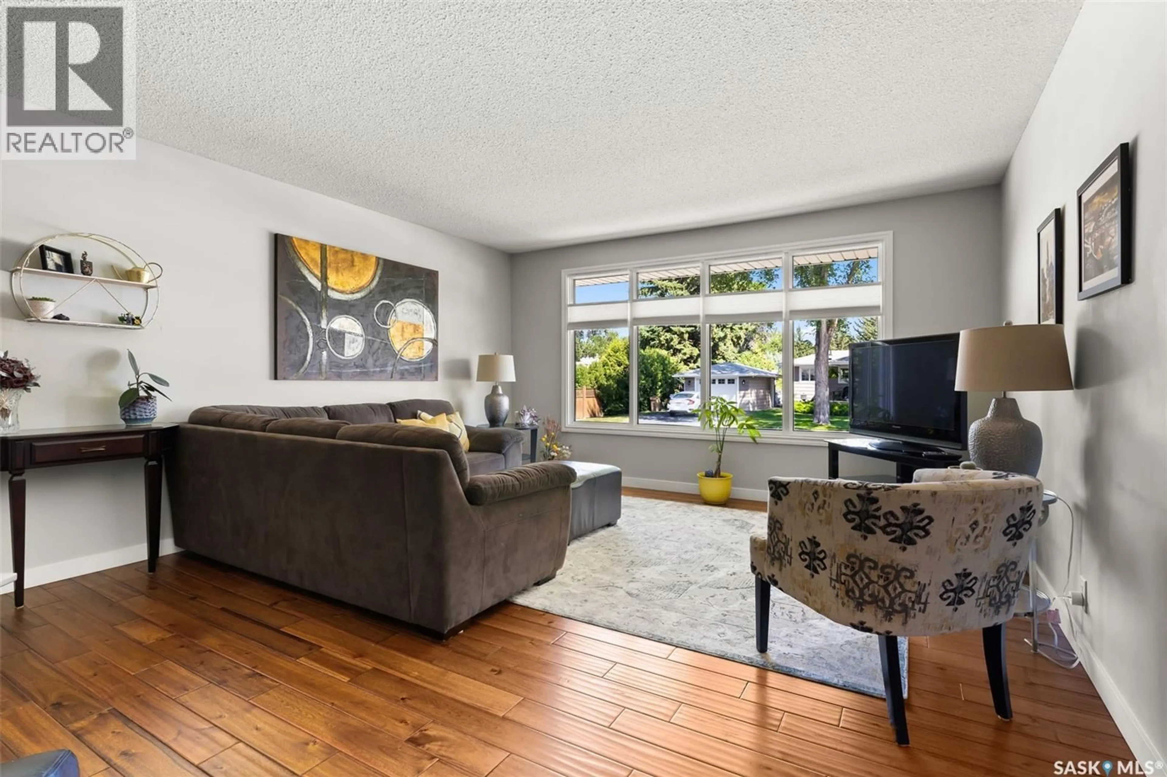 Living room with furniture, unknown for 122 COMPTON ROAD, Regina Saskatchewan S4S2Y3
