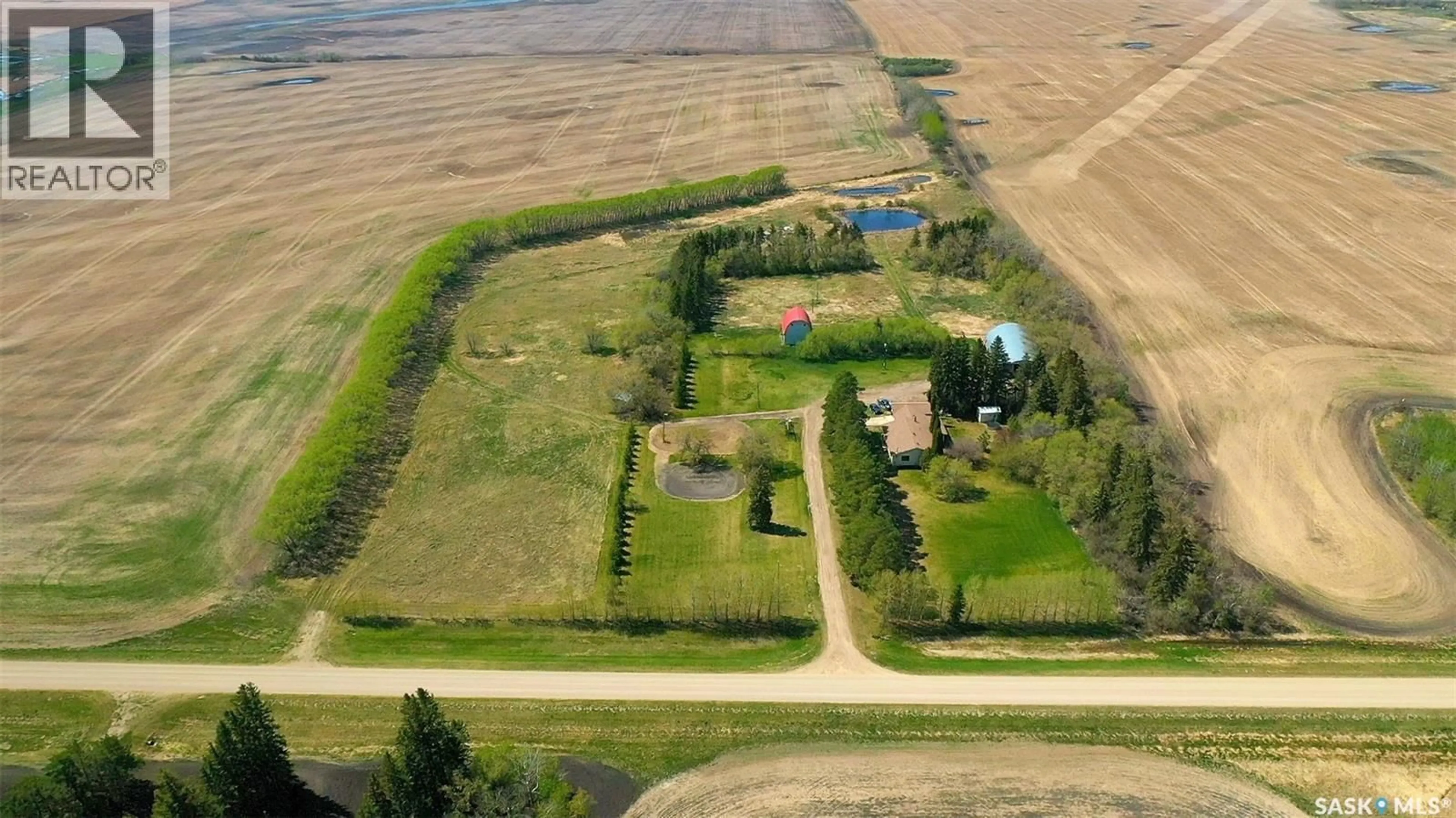 A pic from outside/outdoor area/front of a property/back of a property/a pic from drone, unknown for TODOSCHUK ACREAGE, Sliding Hills Rm No. 273 Saskatchewan S0A4H0