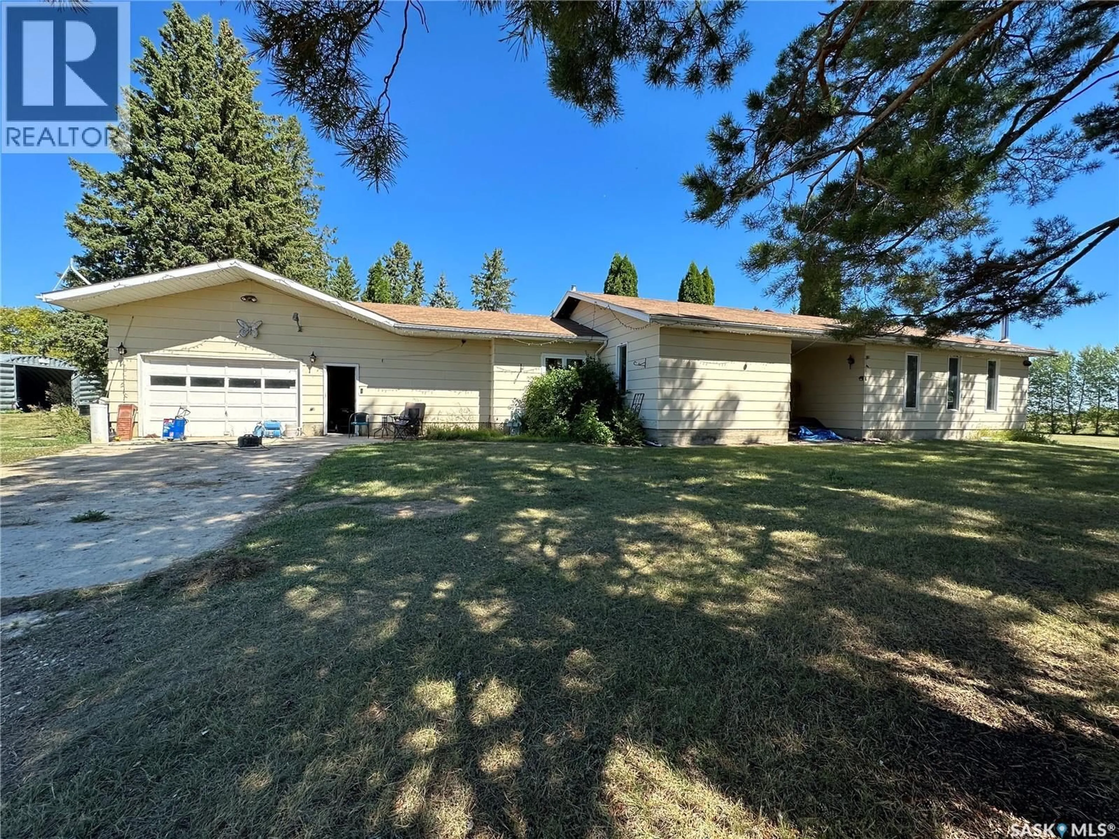A pic from outside/outdoor area/front of a property/back of a property/a pic from drone, street for TODOSCHUK ACREAGE, Sliding Hills Rm No. 273 Saskatchewan S0A4H0