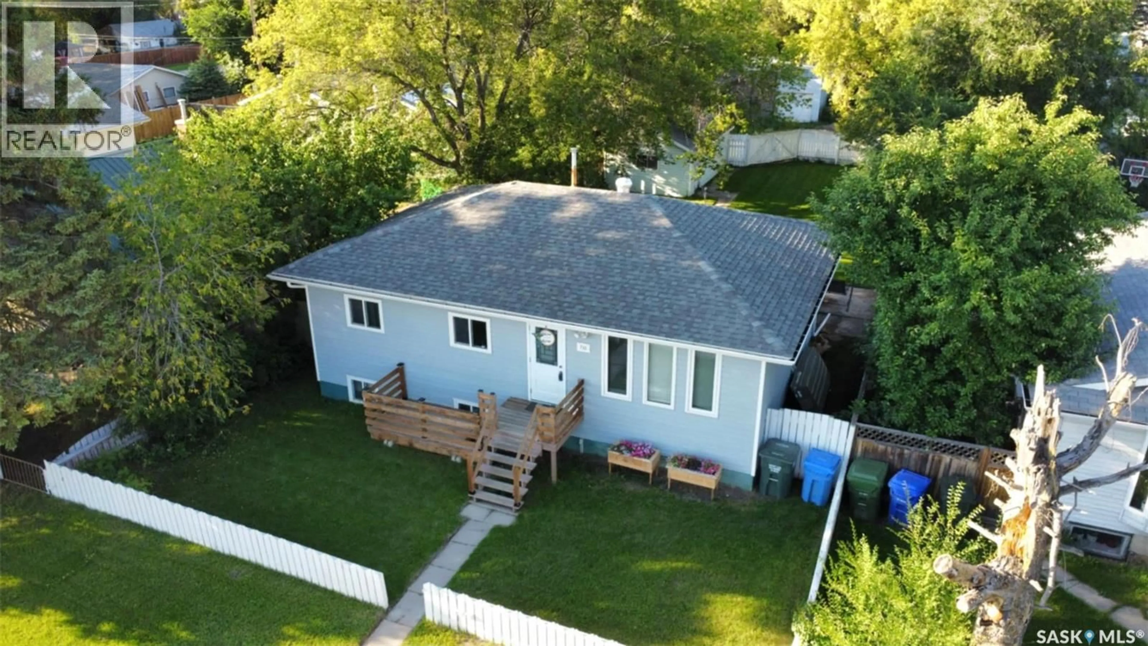 A pic from outside/outdoor area/front of a property/back of a property/a pic from drone, unknown for 718 6TH STREET, Prince Albert Saskatchewan S6V0M8