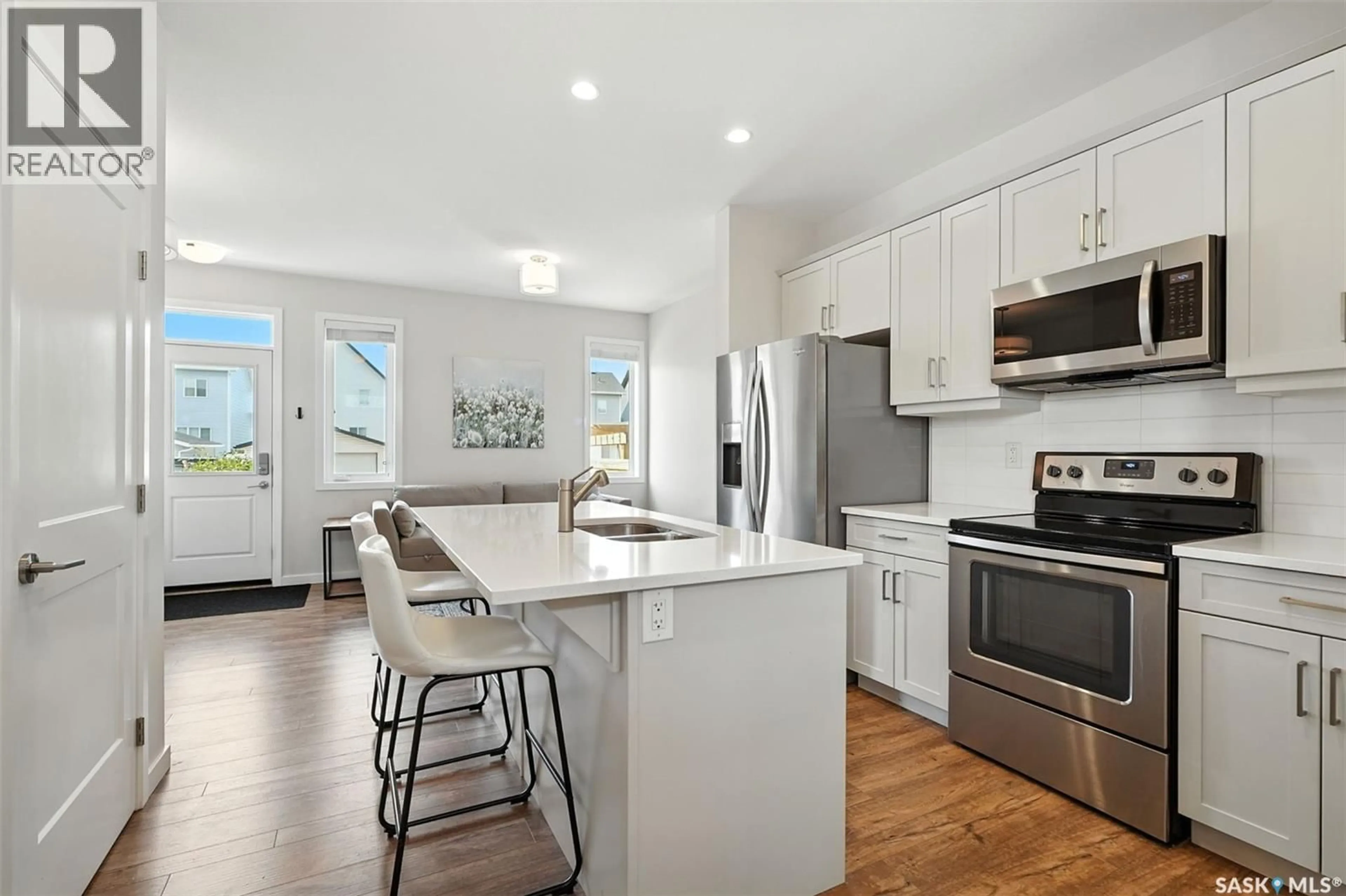 Open concept kitchen, unknown for 2046 BRIGHTON COMMON, Saskatoon Saskatchewan S7V0N9