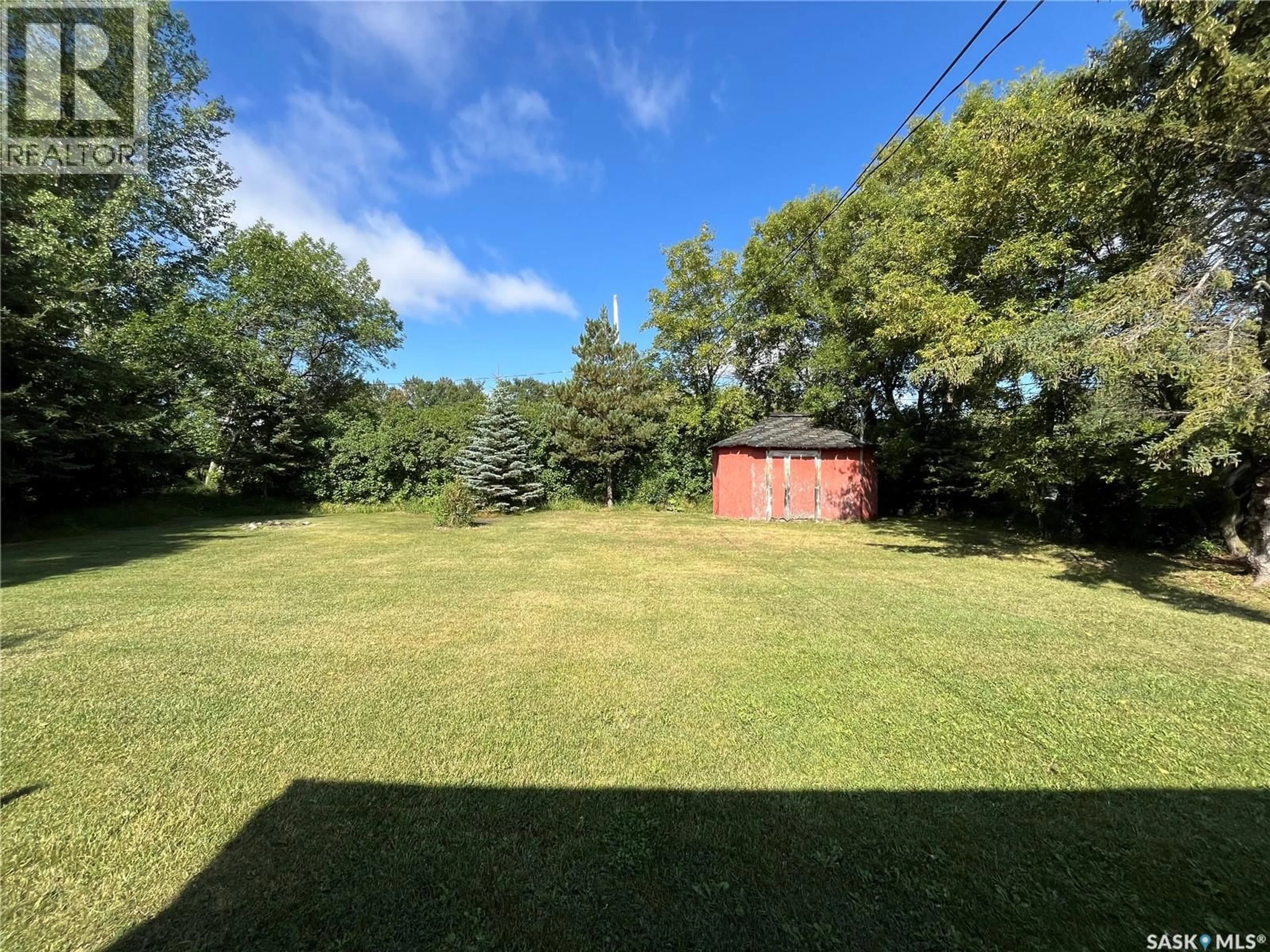 A pic from outside/outdoor area/front of a property/back of a property/a pic from drone, forest/trees view for 314-316 CROSS STREET, Maryfield Saskatchewan S0G3K0