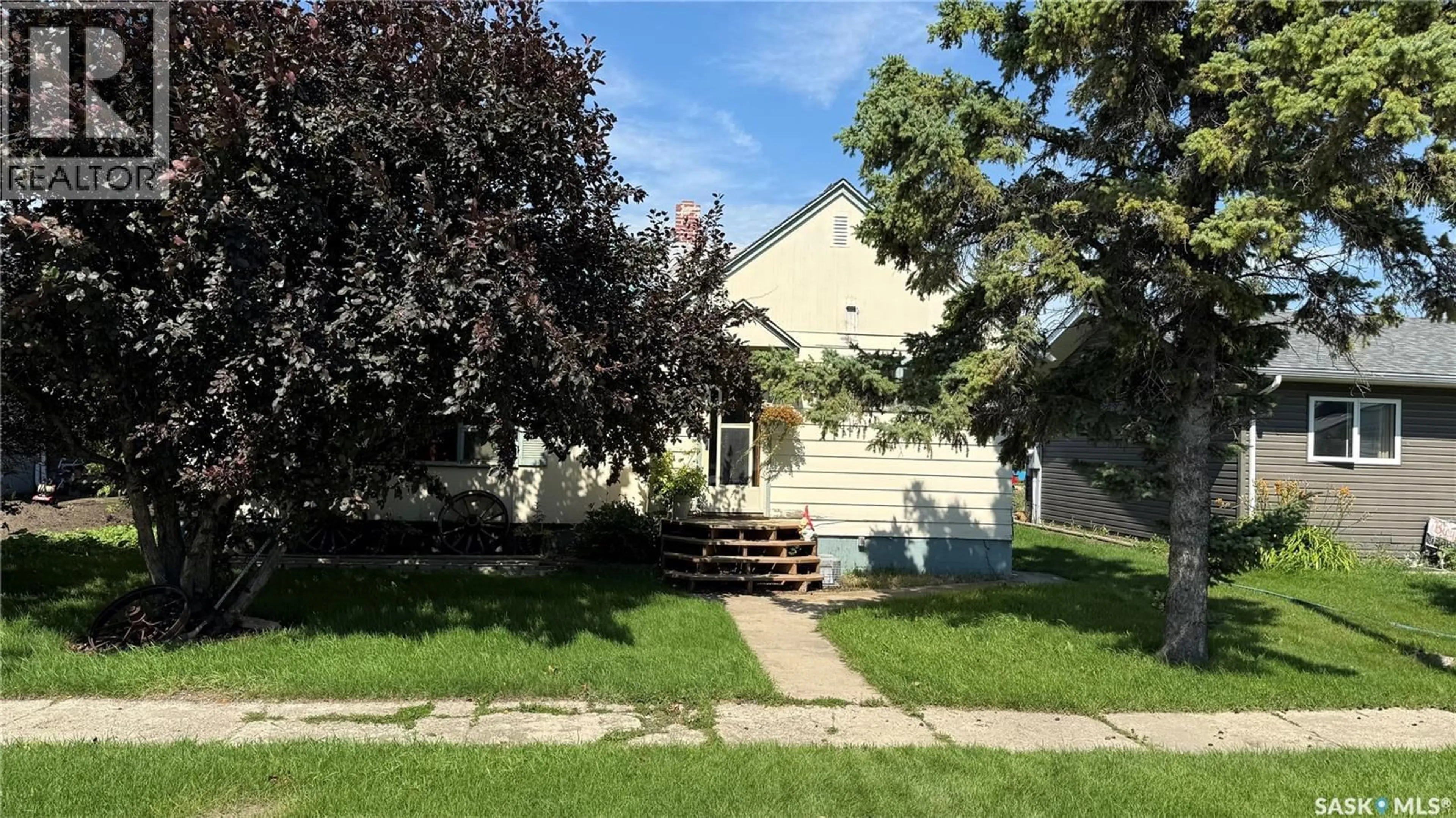 Unknown for 327 BELLAMY AVENUE, Birch Hills Saskatchewan S0J0G0