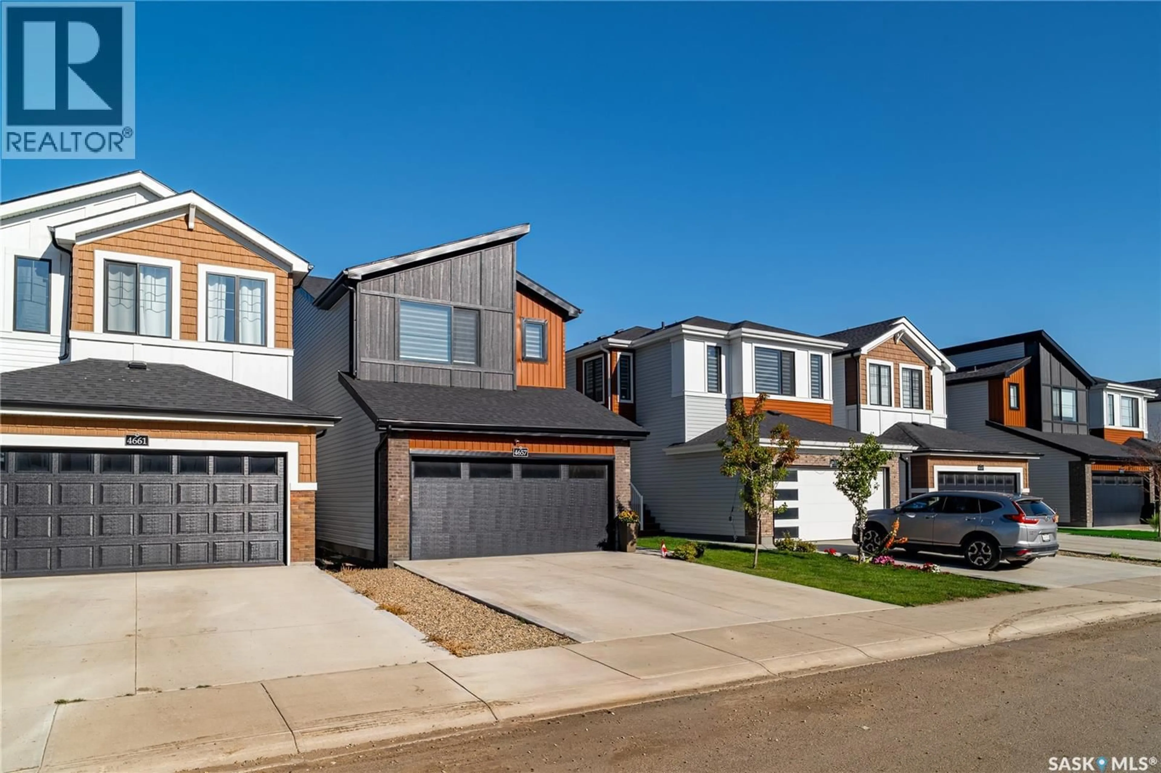 Home with brick exterior material, street for 4657 FERNDALE CRESCENT, Regina Saskatchewan S4V4A1