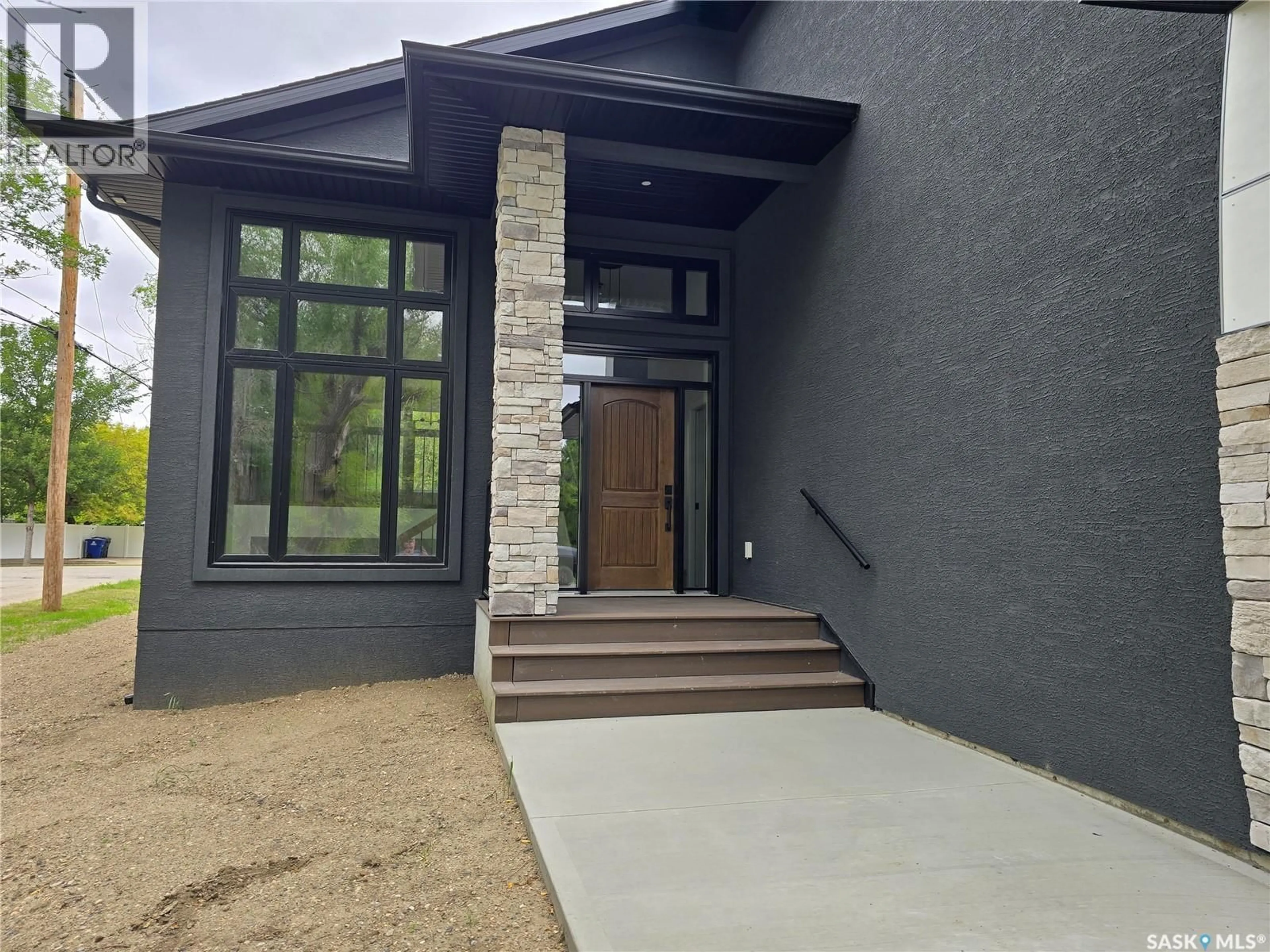 Unknown for 3 KENNEY CRESCENT, Weyburn Saskatchewan S4H0K5